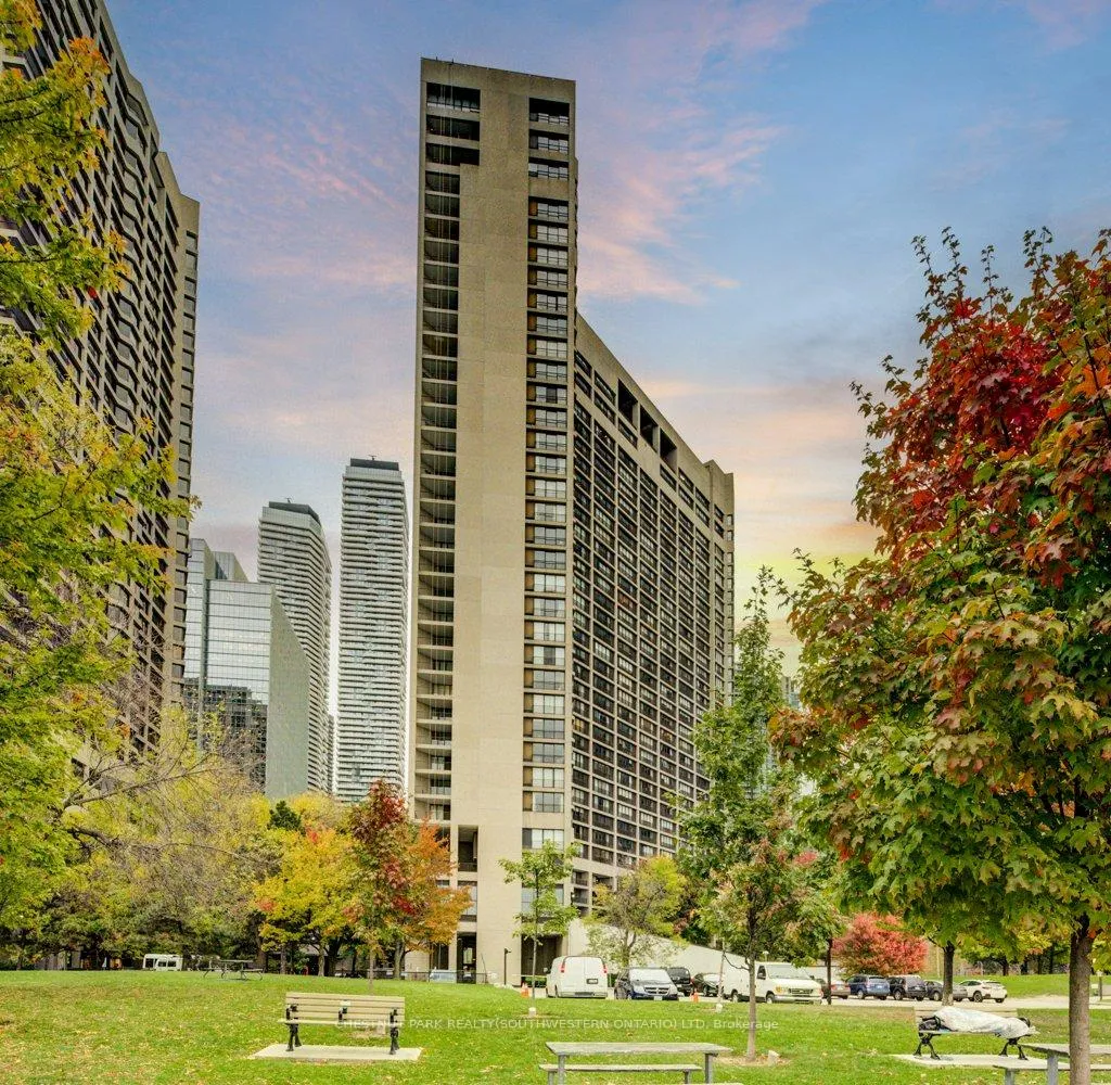 Photo 47 of Unit 2409, 33 Harbour Square, Toronto, Waterfront Communities — HOMEH