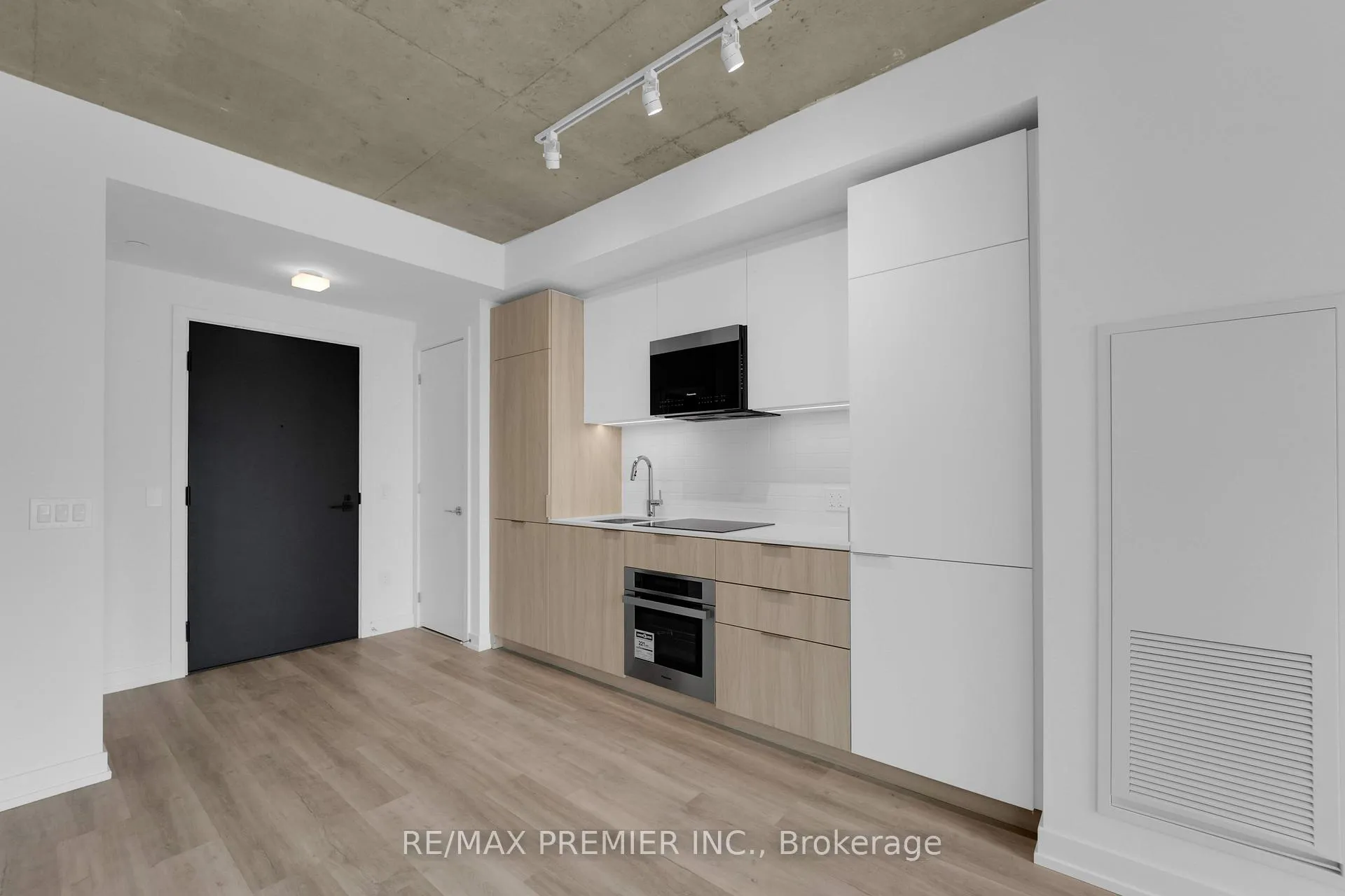 Photo 12 of Unit LPH11, 28 Eastern Avenue, Toronto, Moss Park — HOMEH