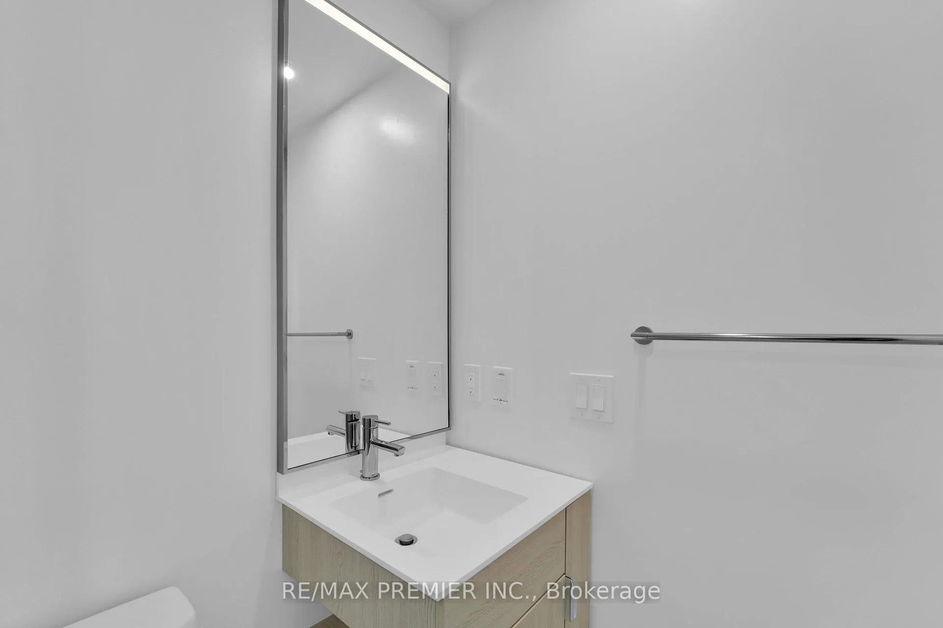 Photo 25 of Unit LPH11, 28 Eastern Avenue, Toronto, Moss Park — HOMEH
