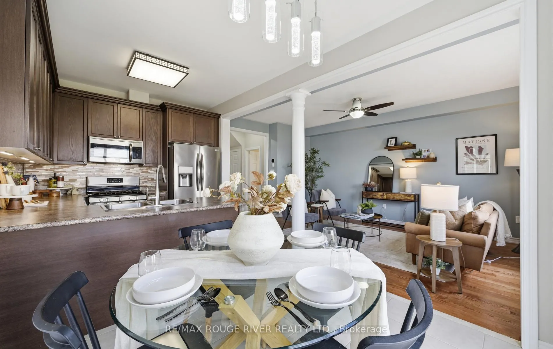 Photo 19 of 55 Redfern Crescent, Clarington, Bowmanville — HOMEH