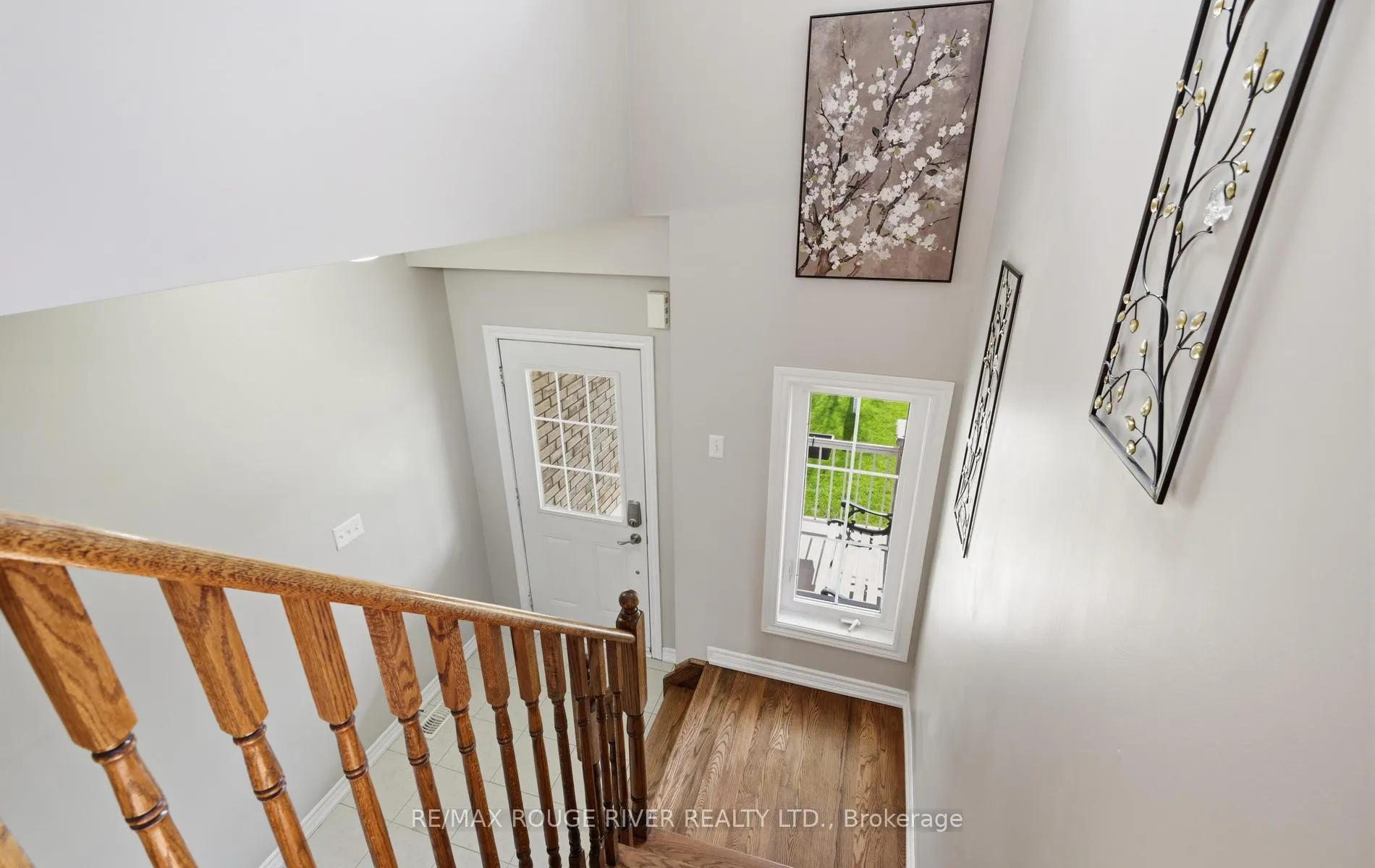 Photo 21 of 55 Redfern Crescent, Clarington, Bowmanville — HOMEH