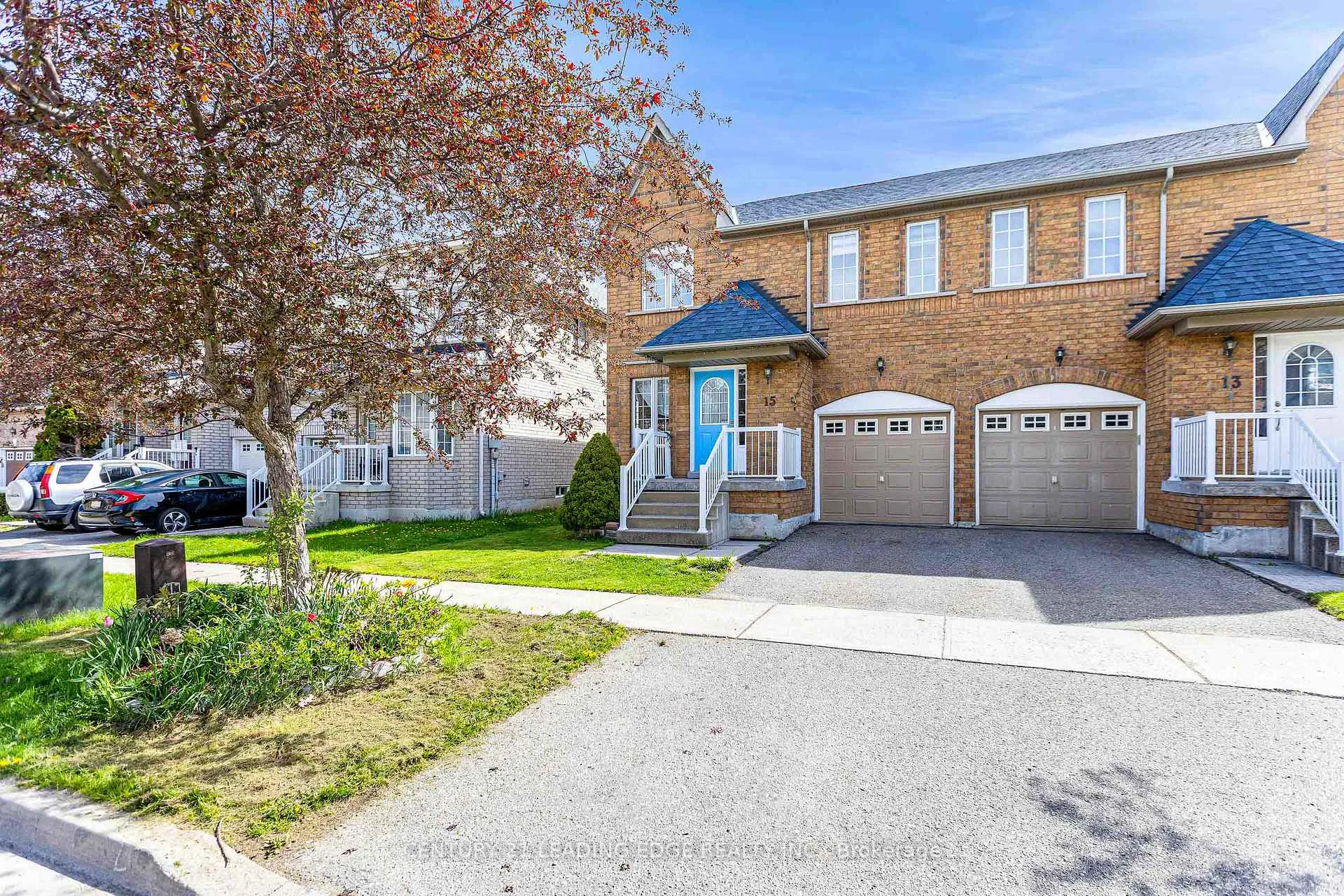 Photo 2 of 15 Vineland Street, Markham, Village Green-South Unionville — HOMEH