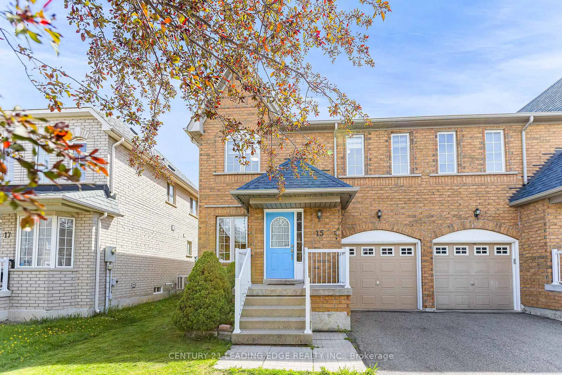 Photo 3 of 15 Vineland Street, Markham, Village Green-South Unionville — HOMEH