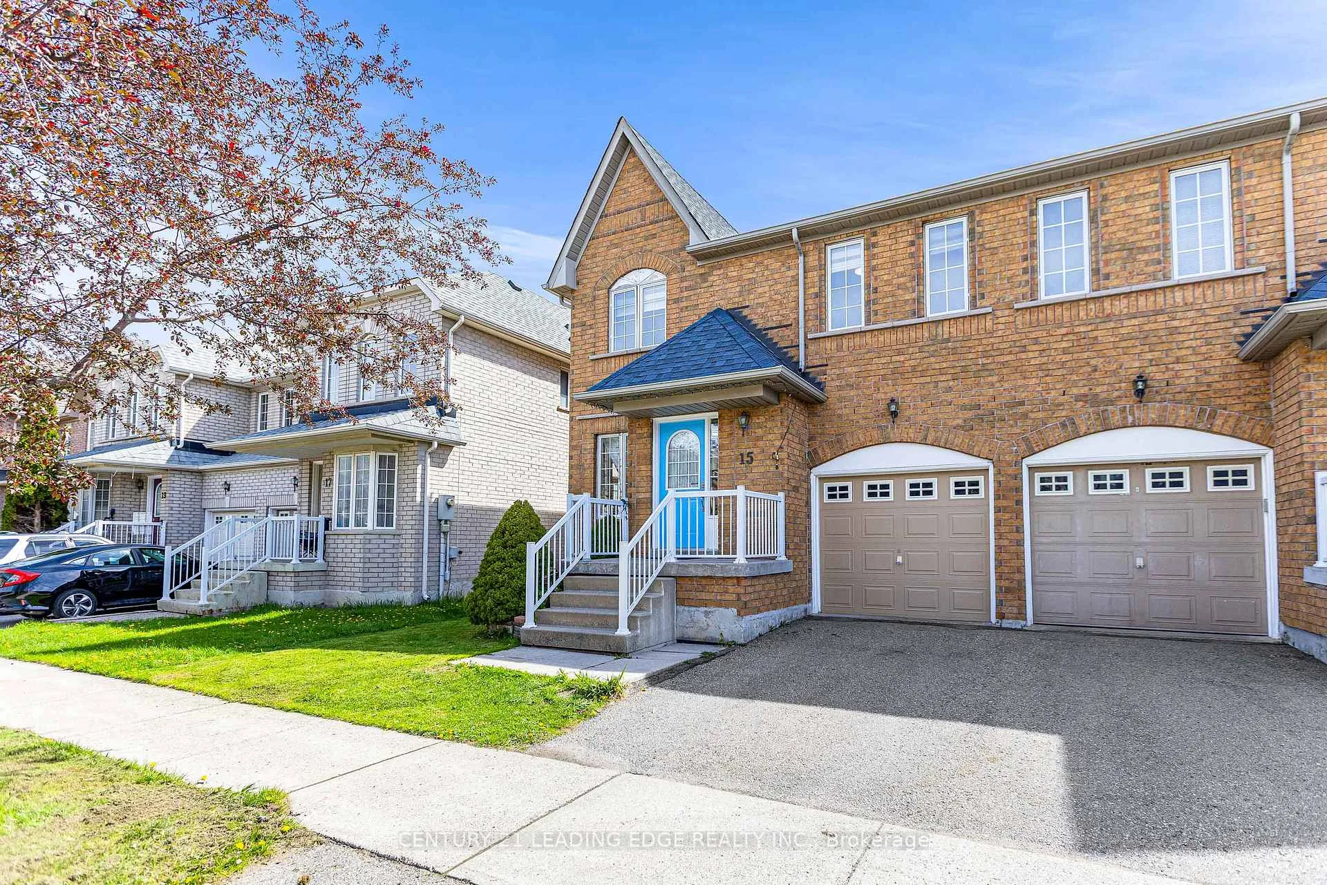 Photo 4 of 15 Vineland Street, Markham, Village Green-South Unionville — HOMEH