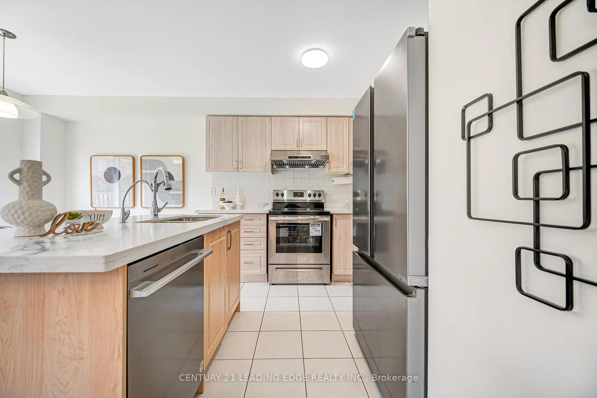 Photo 19 of 15 Vineland Street, Markham, Village Green-South Unionville — HOMEH