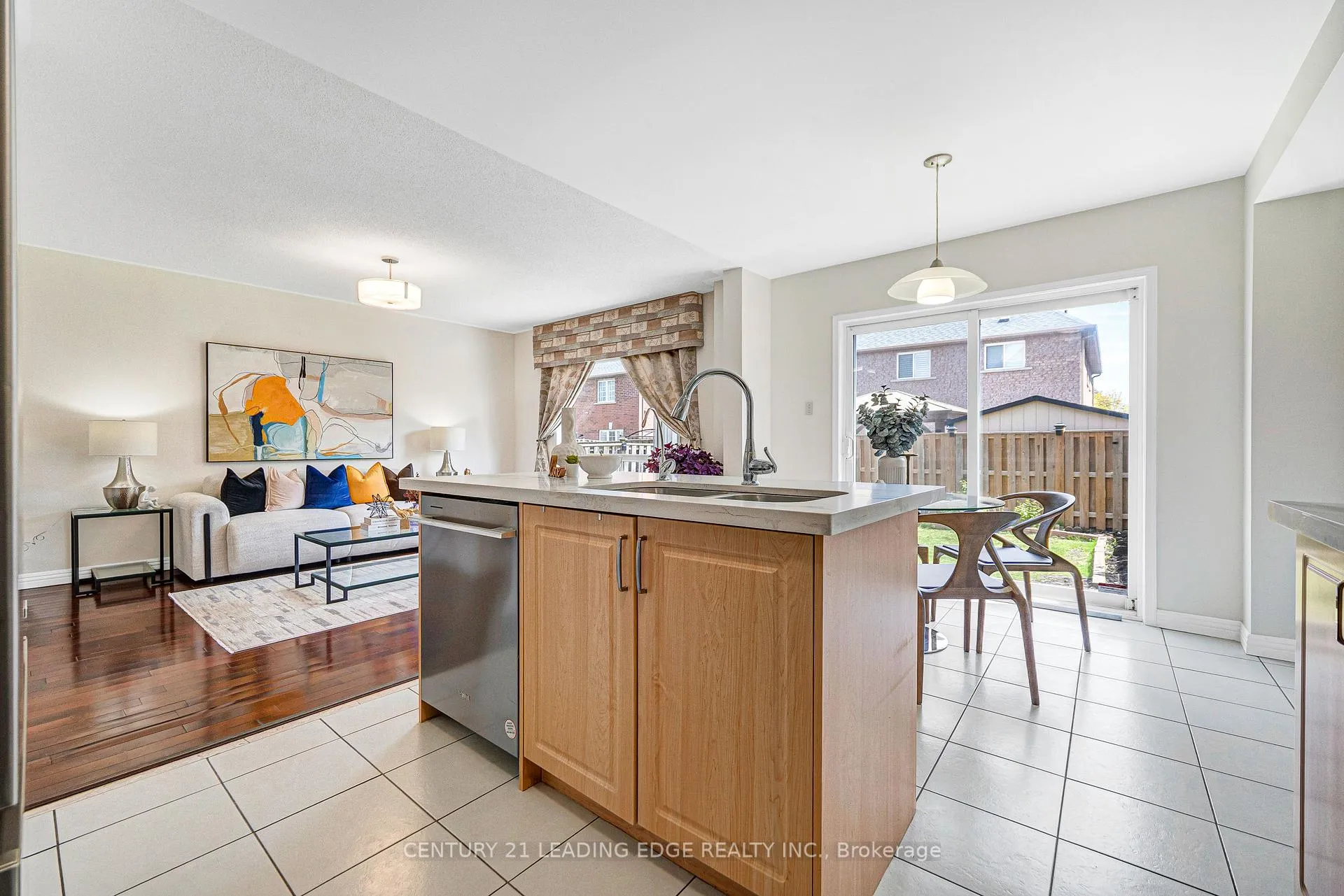 Photo 20 of 15 Vineland Street, Markham, Village Green-South Unionville — HOMEH