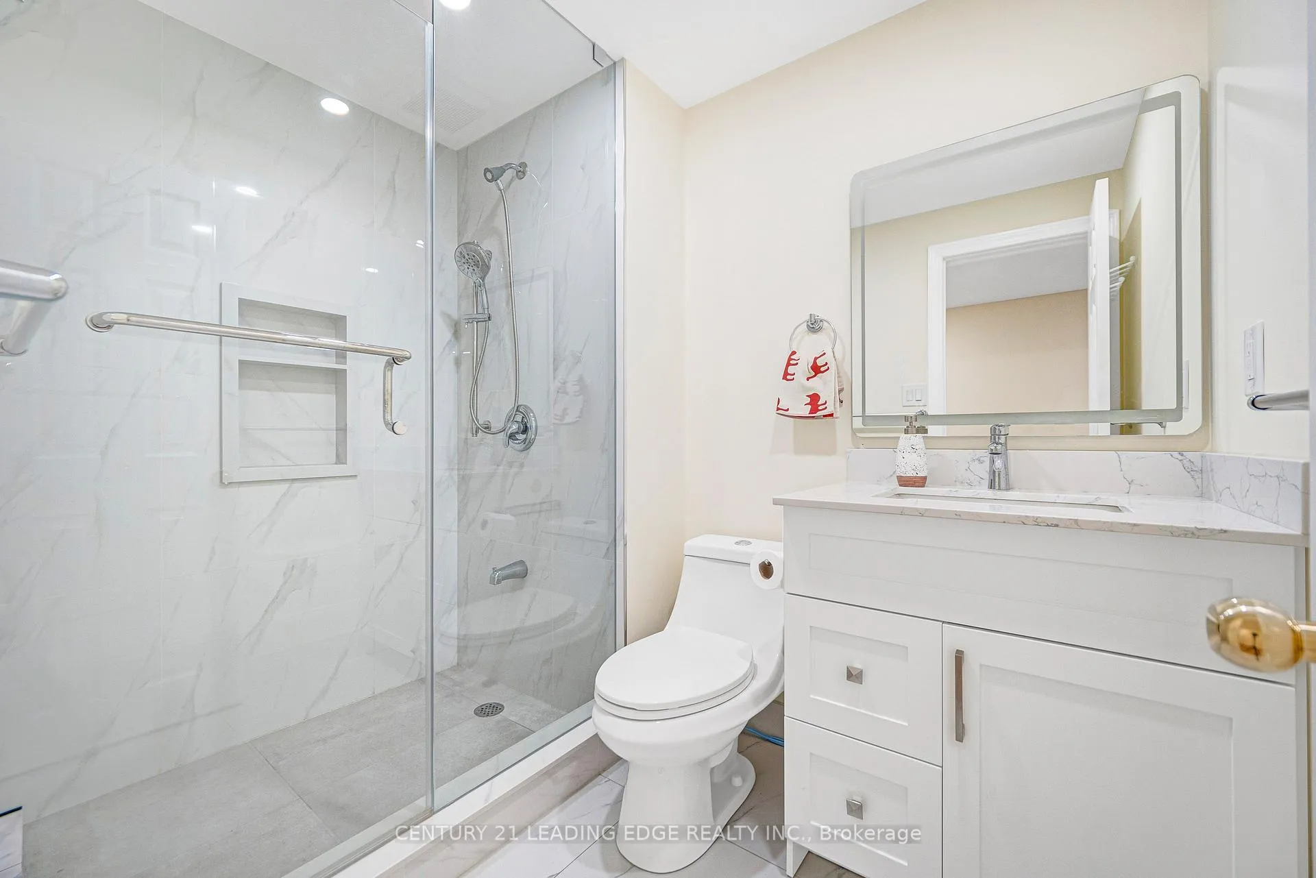 Photo 39 of 15 Vineland Street, Markham, Village Green-South Unionville — HOMEH