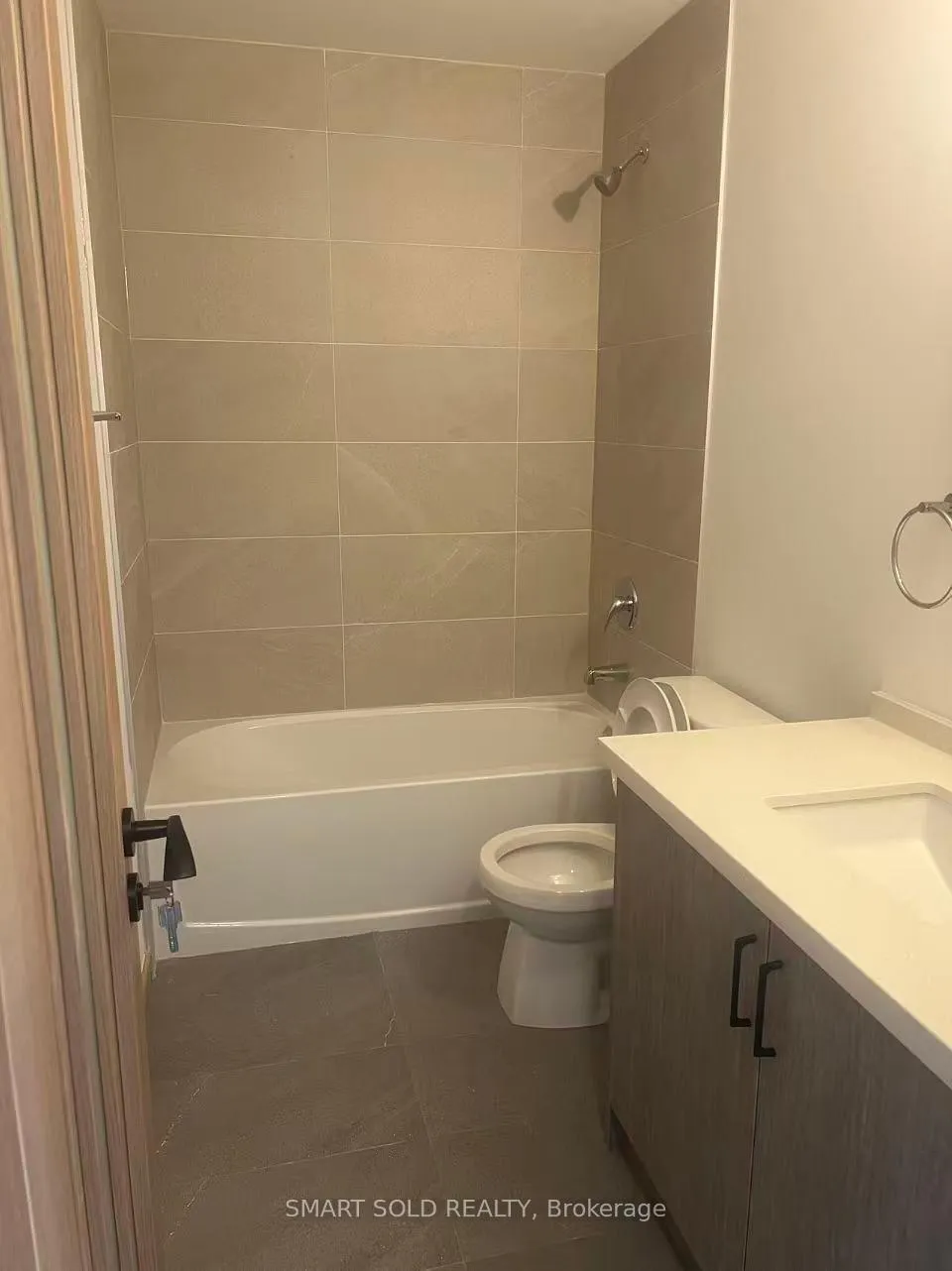 Photo 5 of Unit 310, 3429 Sheppard Avenue E, Scarborough, Tam O'Shanter-Sullivan — HOMEH