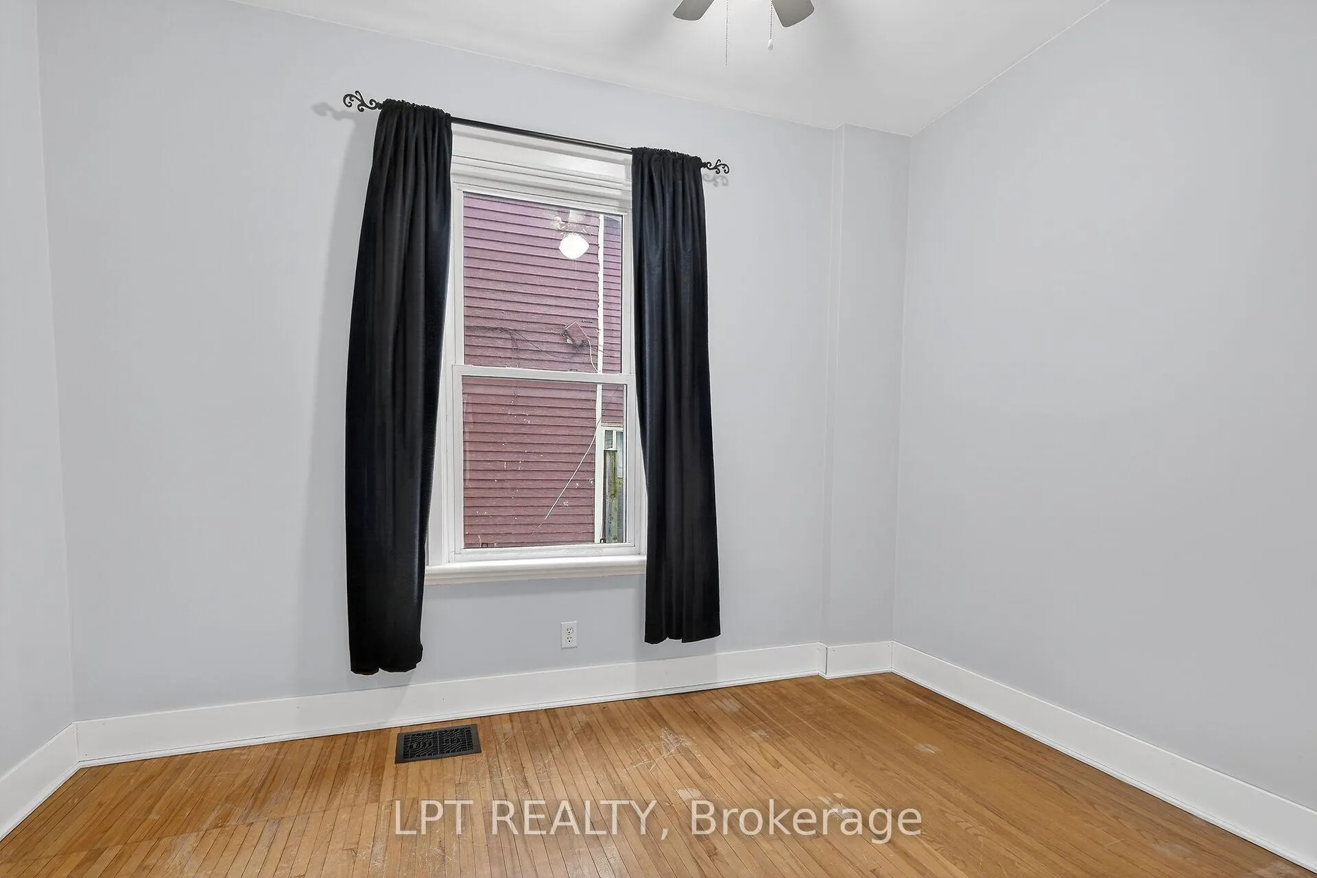 Photo 10 of 99 Inkerman Street, London, East L — HOMEH