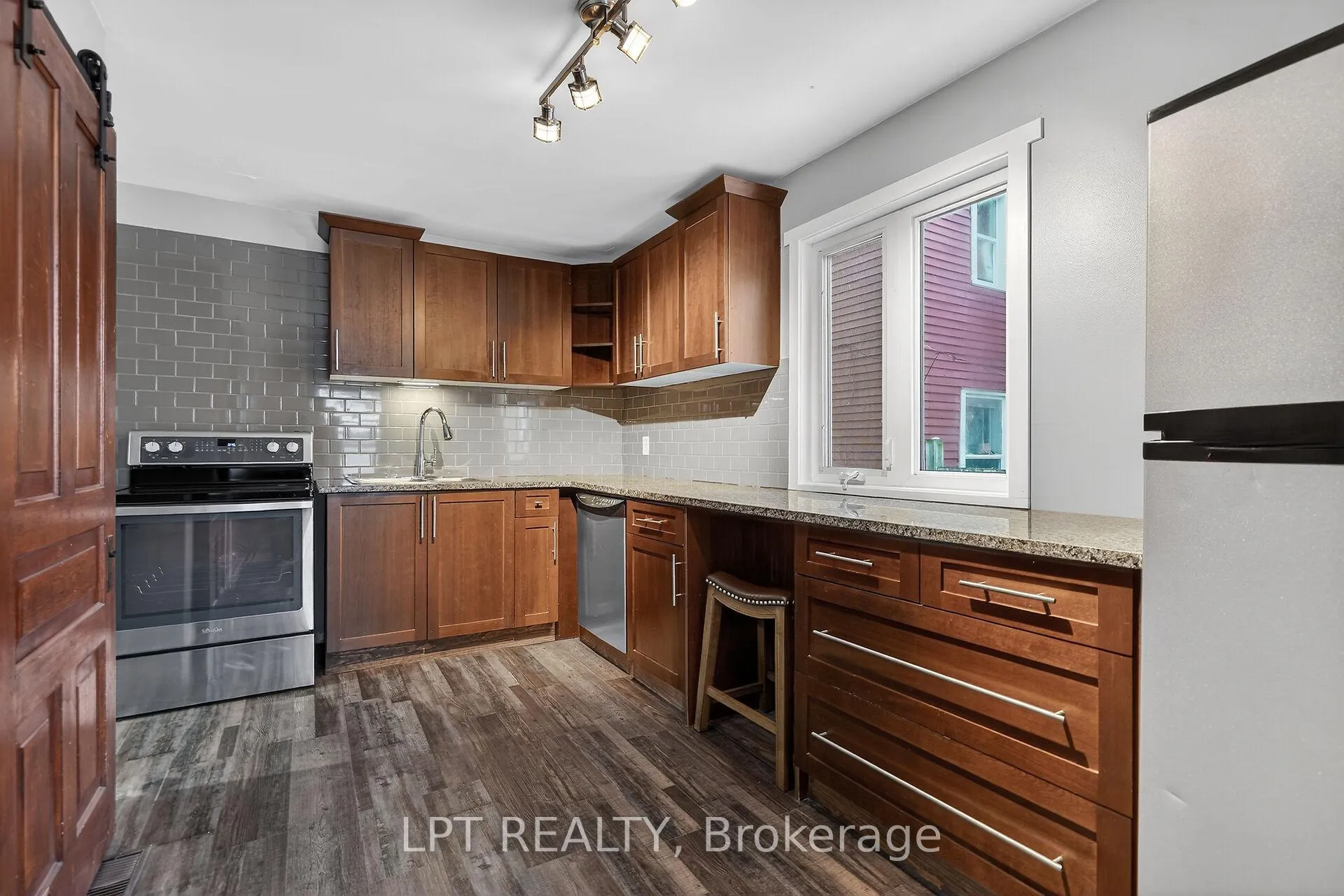 Photo 17 of 99 Inkerman Street, London, East L — HOMEH