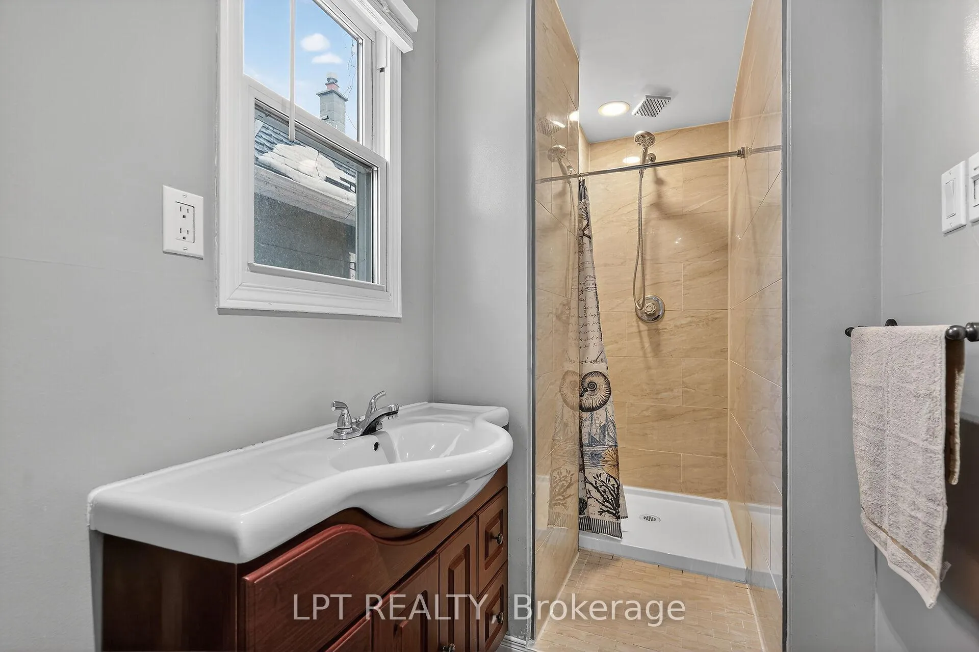 Photo 18 of 99 Inkerman Street, London, East L — HOMEH