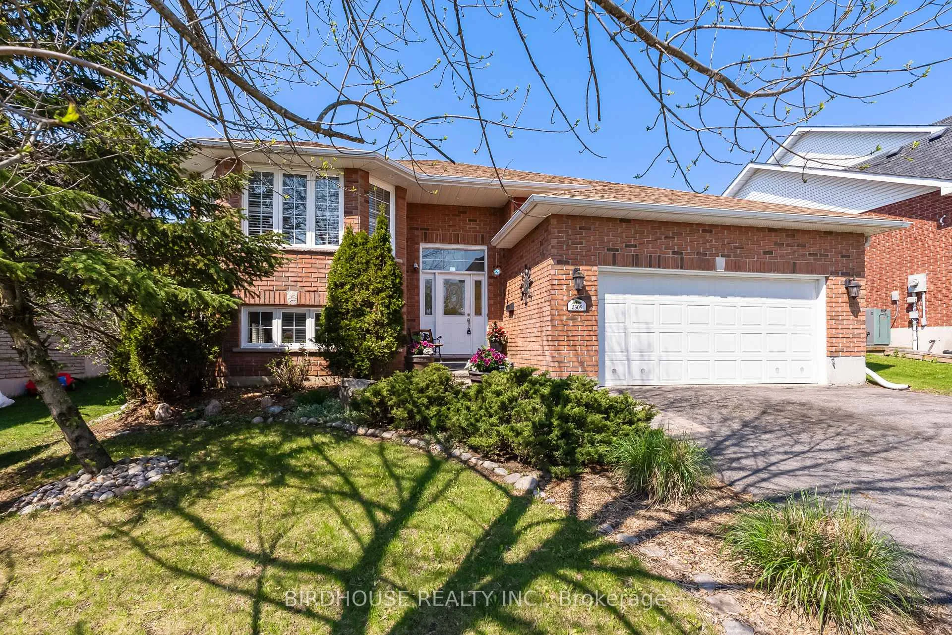 Photo 38 of 2309 Sumac Street, Peterborough, Monaghan Ward 2 — HOMEH