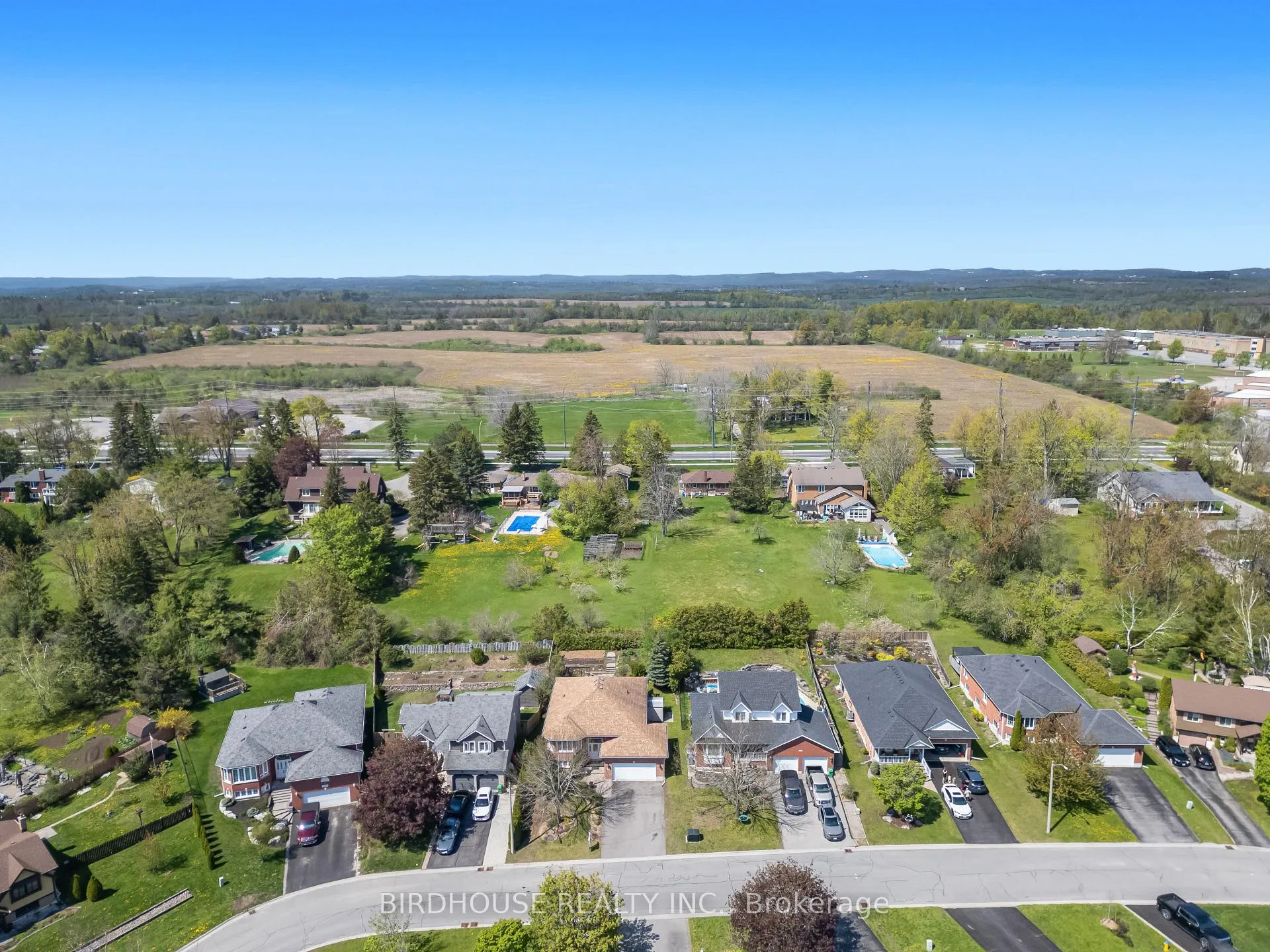 Photo 40 of 2309 Sumac Street, Peterborough, Monaghan Ward 2 — HOMEH