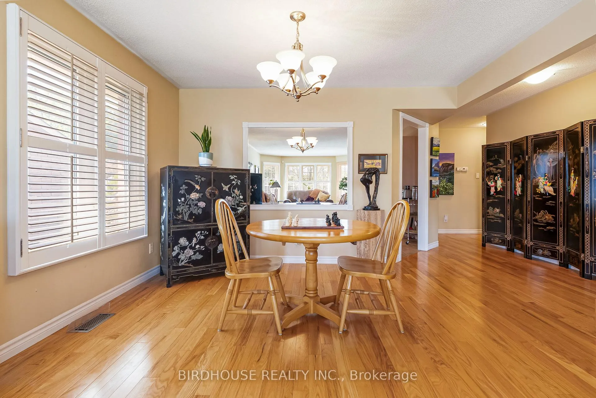 Photo 5 of 2309 Sumac Street, Peterborough, Monaghan Ward 2 — HOMEH