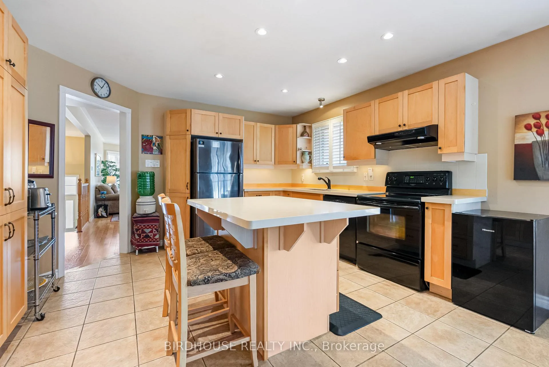 Photo 9 of 2309 Sumac Street, Peterborough, Monaghan Ward 2 — HOMEH