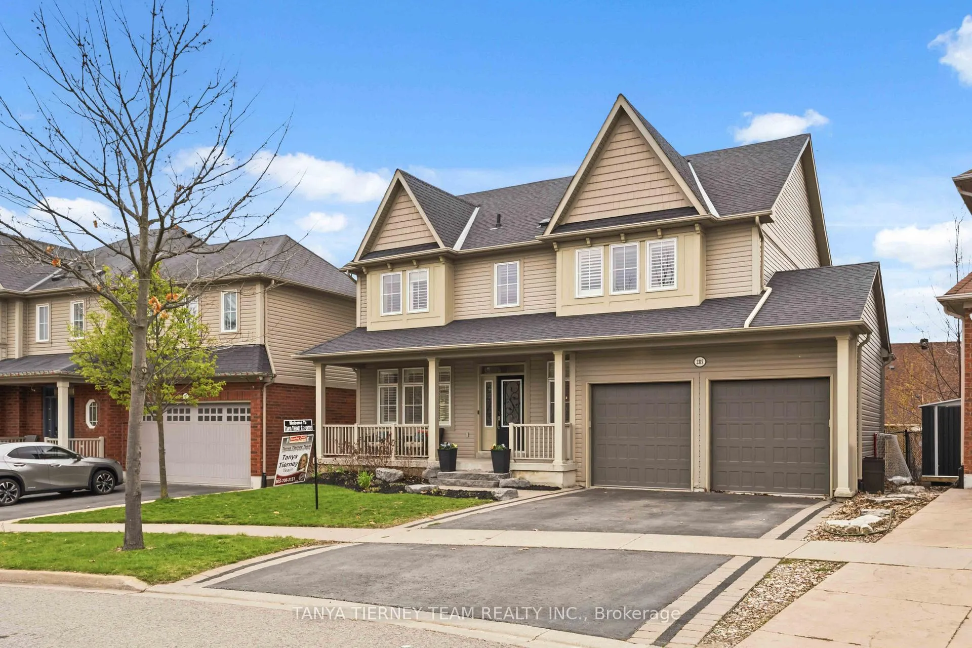 Photo 2 of 2315 Hackett Place, Oshawa, Windfields — HOMEH