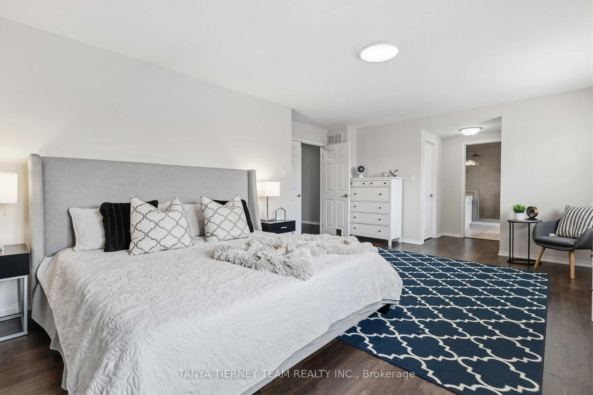 Photo 33 of 2315 Hackett Place, Oshawa, Windfields — HOMEH