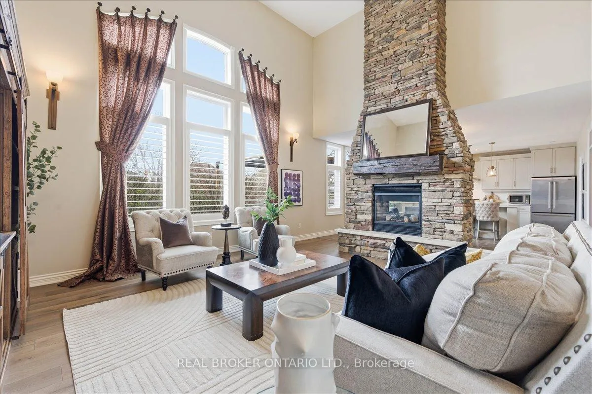 Photo 14 of 220 Joseph Schoerg Crescent, Kitchener — HOMEH