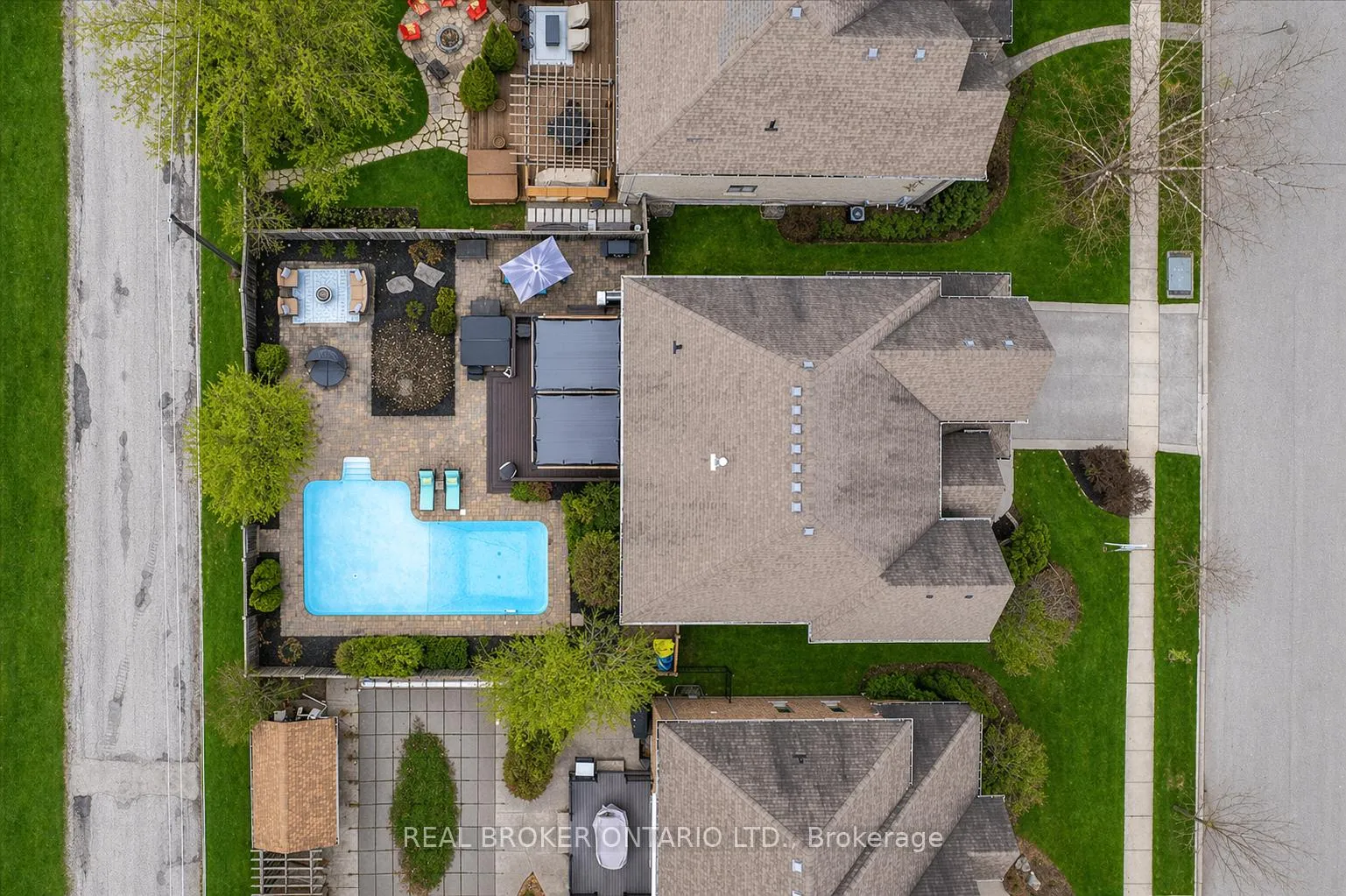 Photo 44 of 220 Joseph Schoerg Crescent, Kitchener — HOMEH