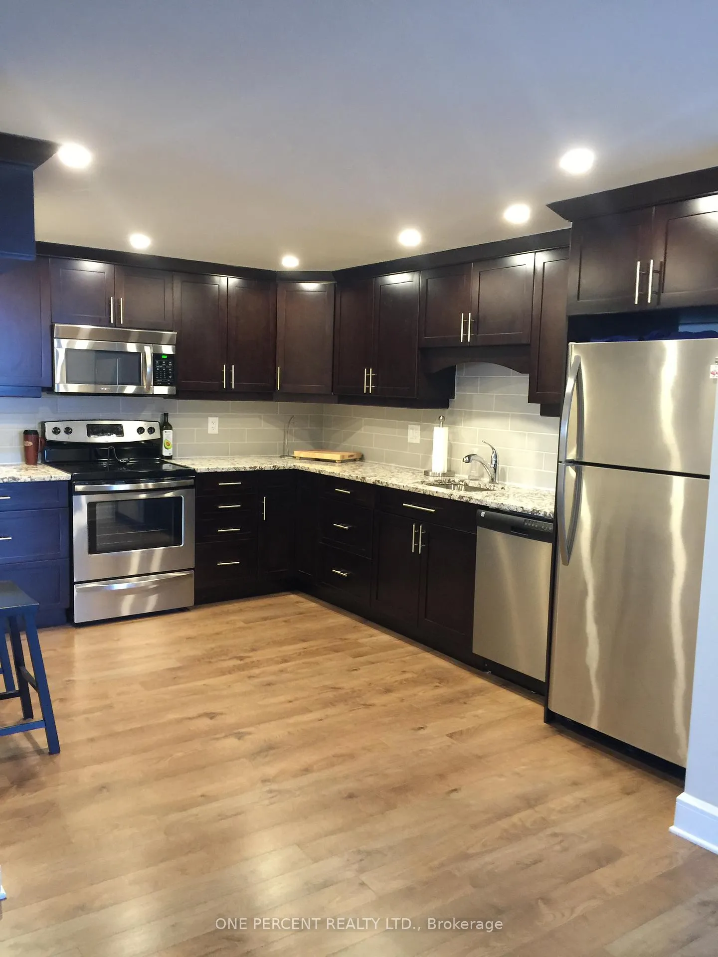 Photo 4 of Unit 8, 6610 Fourth Line Road, Ottawa, North Gower — HOMEH