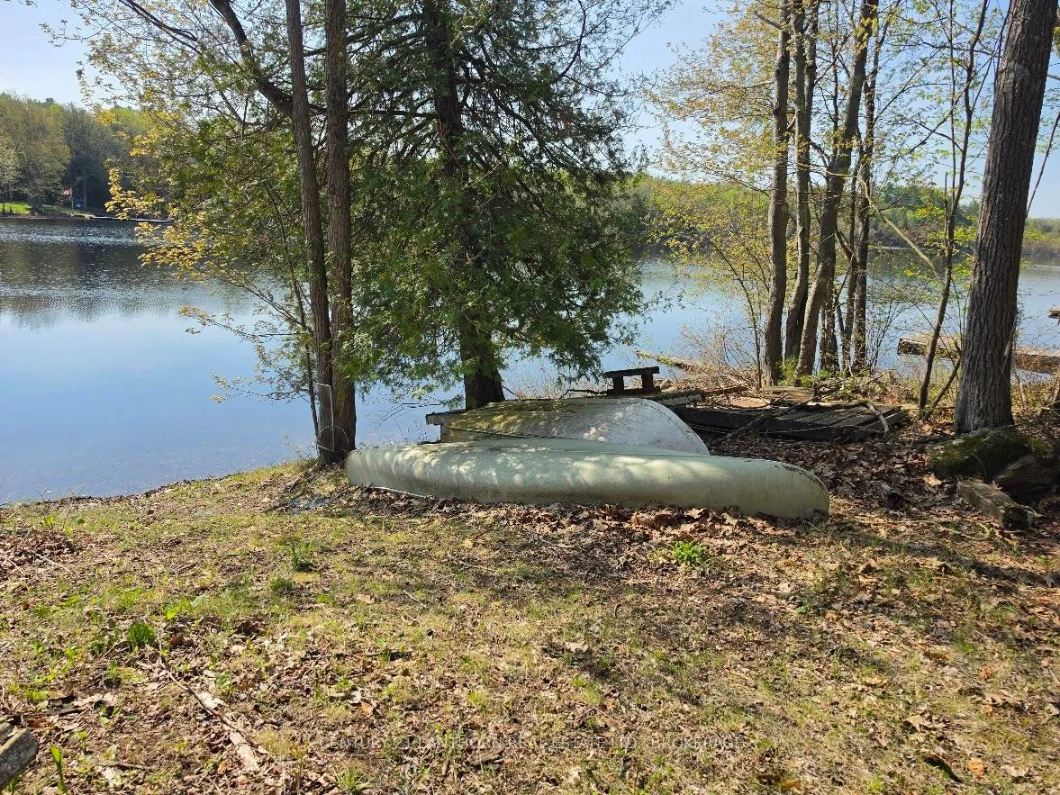 Photo 2 of 1081 Crotch Lake Trail, Frontenac, Frontenac Centre — HOMEH