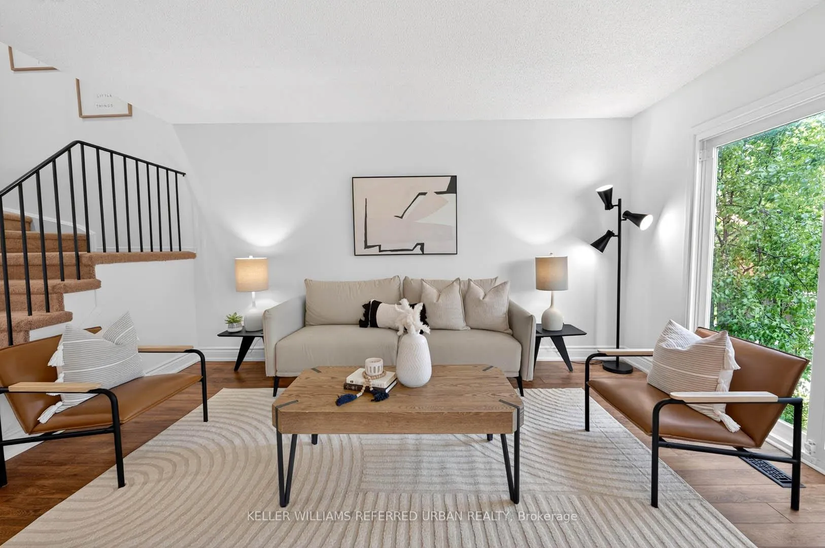 Photo 12 of 41 Patrice Crescent, Vaughan, Crestwood-Springfarm-Yorkhill — HOMEH
