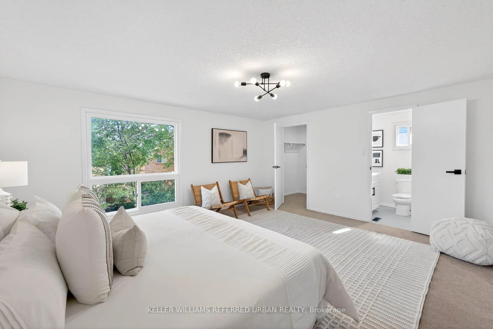 Photo 20 of 41 Patrice Crescent, Vaughan, Crestwood-Springfarm-Yorkhill — HOMEH