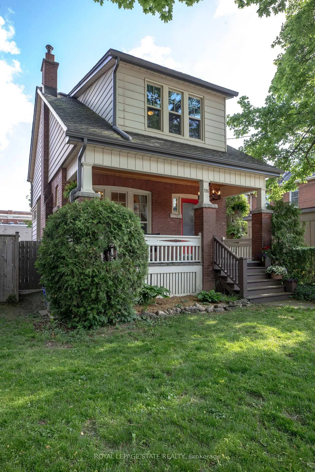 Photo 3 of 116 Homewood Avenue, Hamilton, Kirkendall — HOMEH