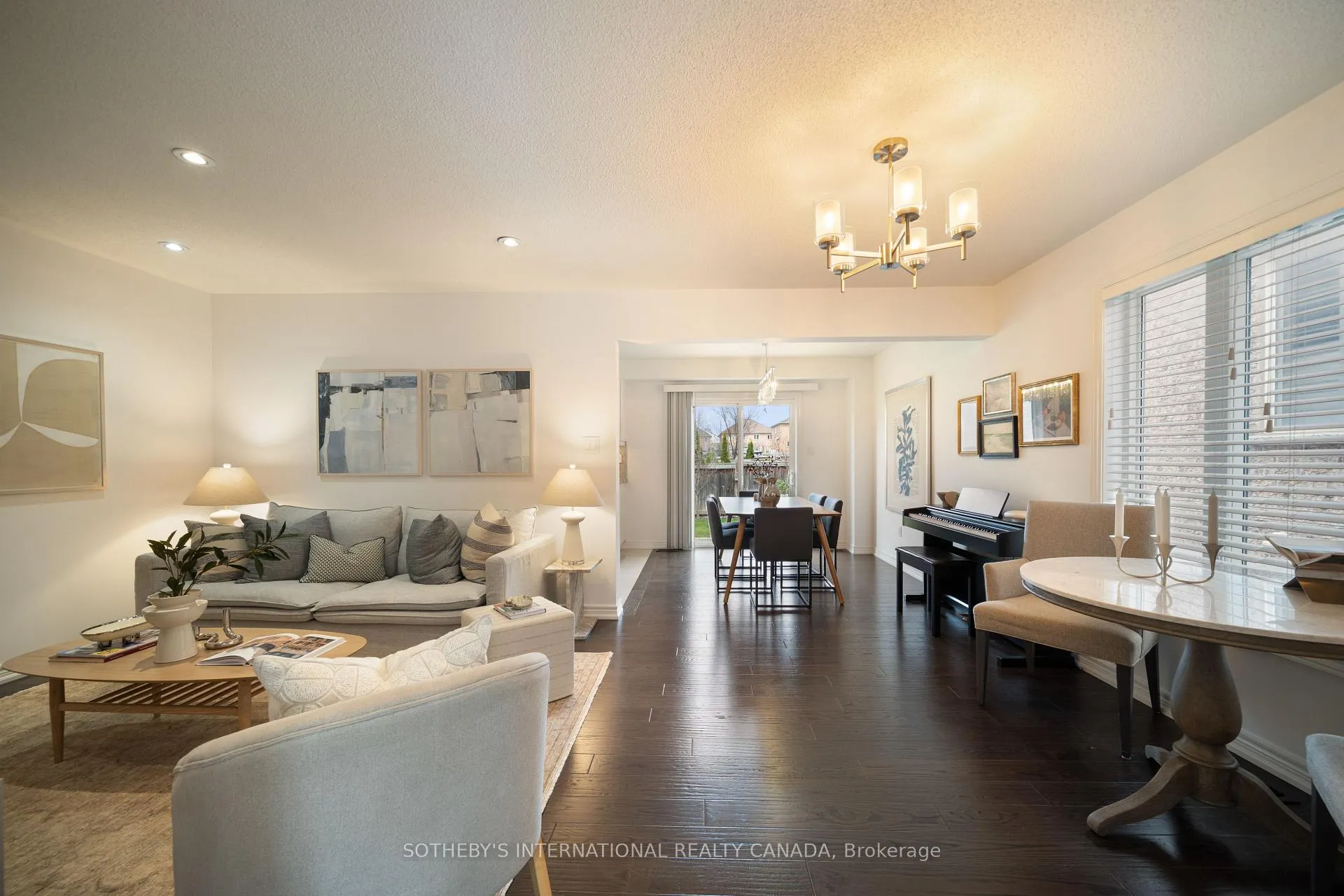 Photo 5 of 66 Lealinds Road, Vaughan, Patterson — HOMEH