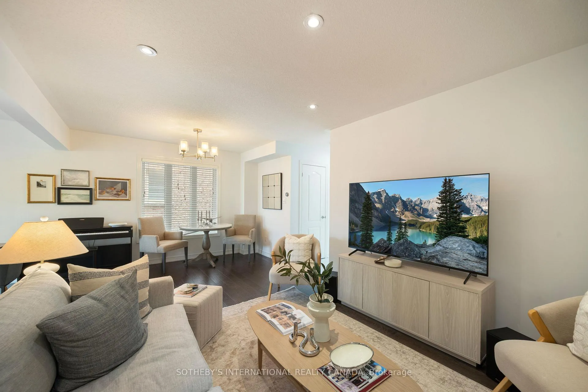 Photo 9 of 66 Lealinds Road, Vaughan, Patterson — HOMEH