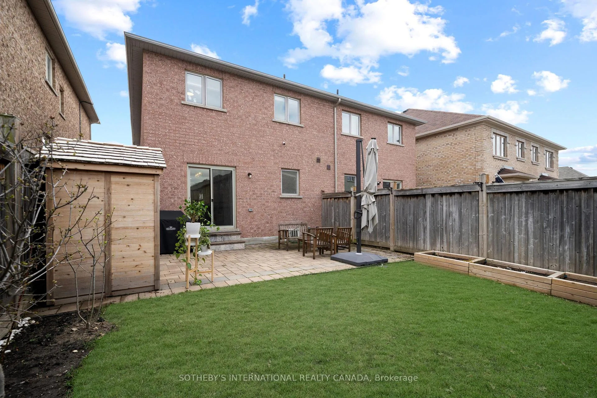 Photo 33 of 66 Lealinds Road, Vaughan, Patterson — HOMEH