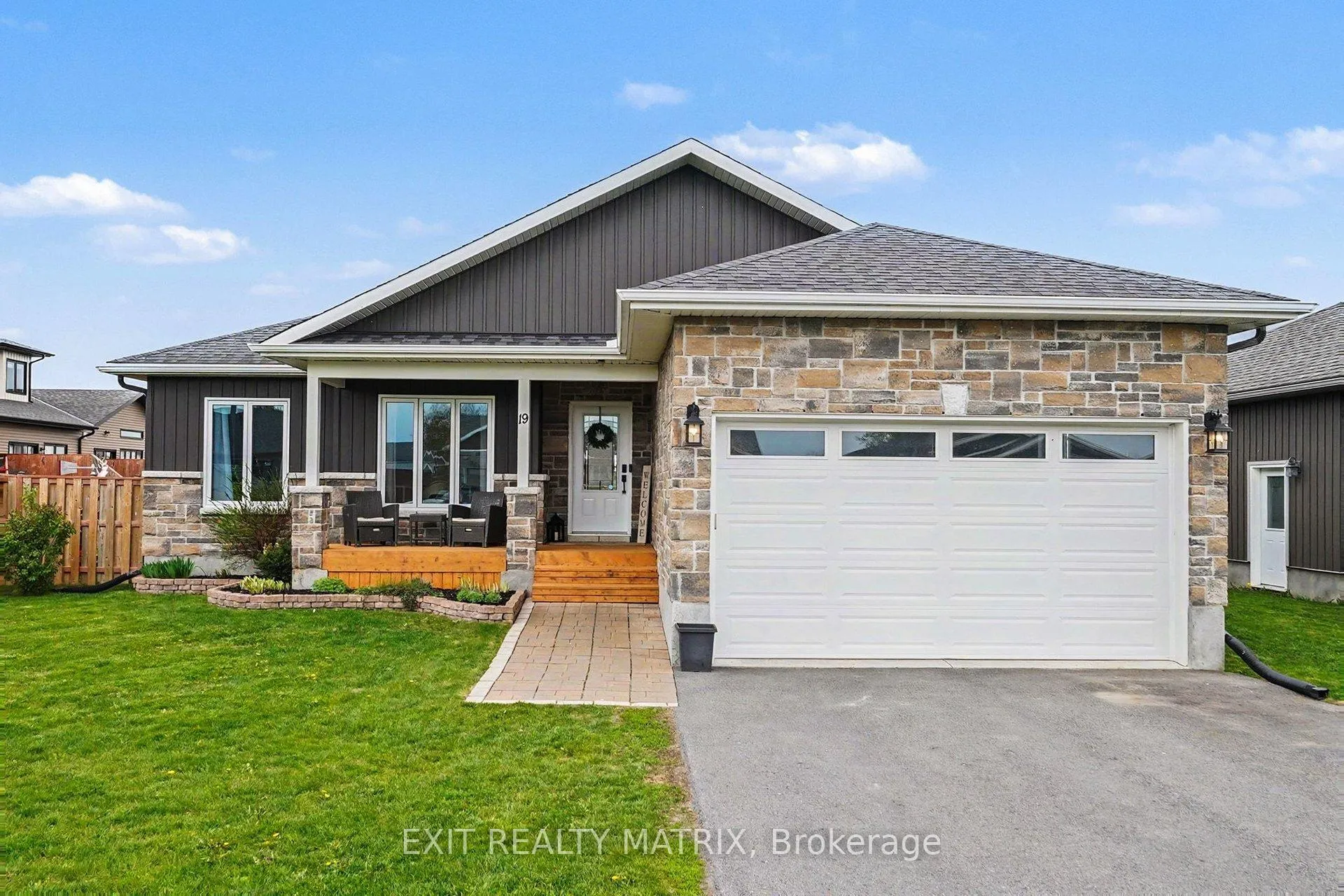 Front of 19 Wintonia Drive