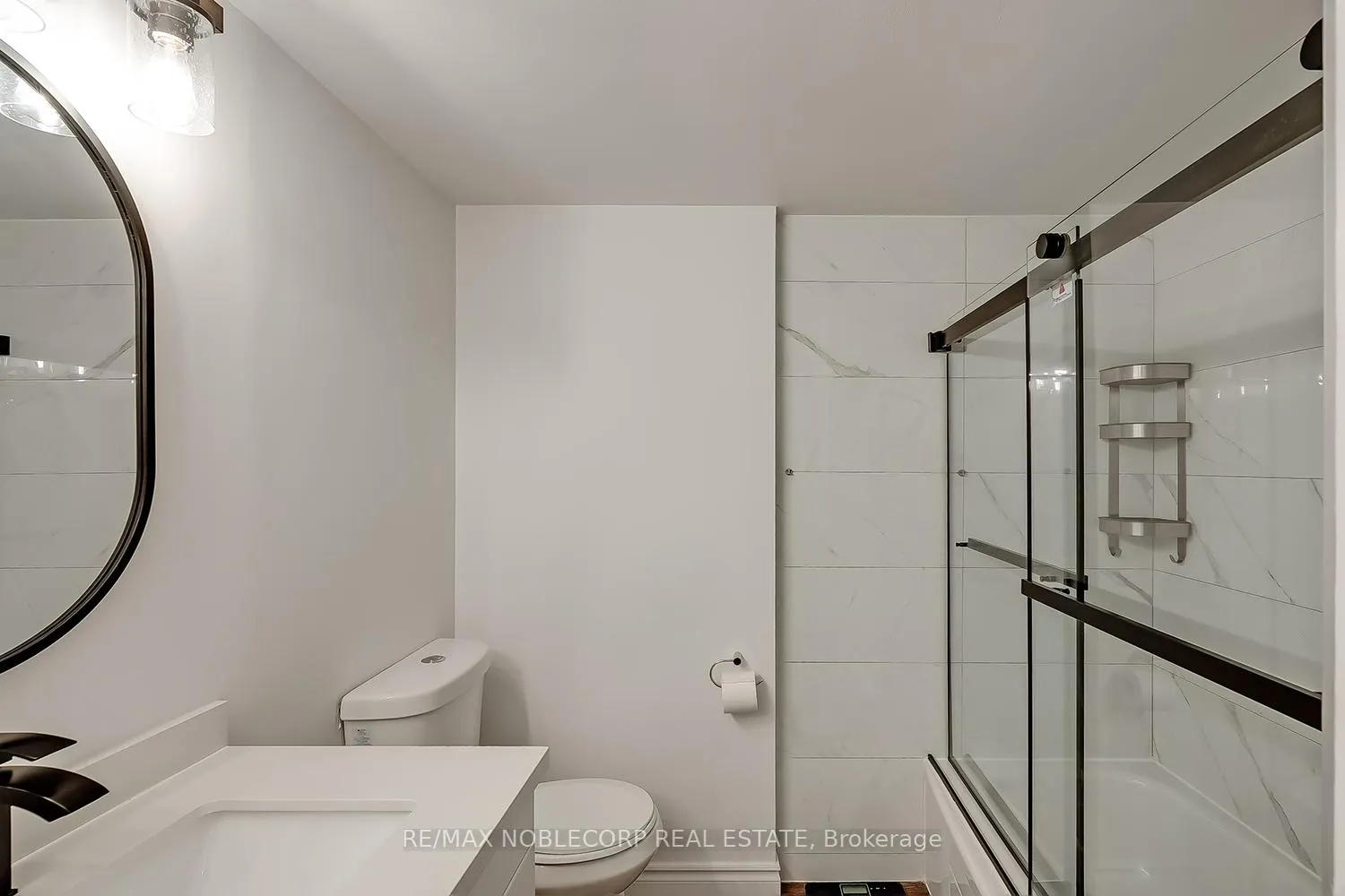 Photo 8 of Unit 1002, 1270 Maple Crossing Boulevard, Burlington, Brant — HOMEH