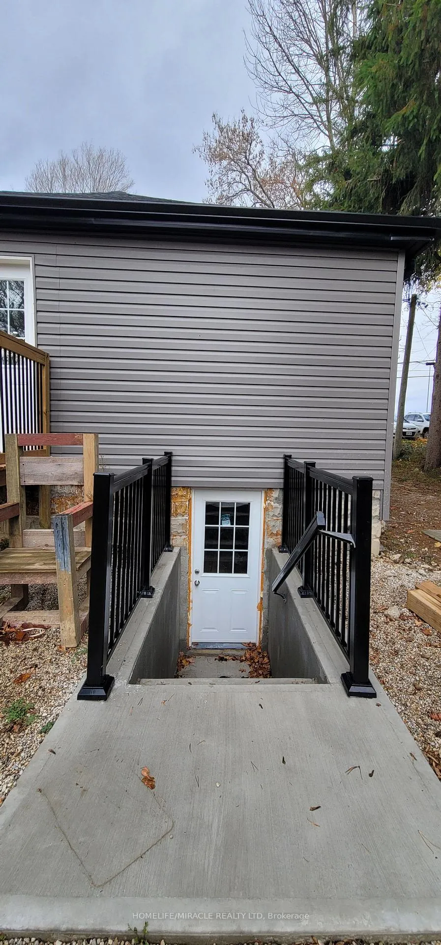 Photo 24 of 971 Bruce Road, Brockton — HOMEH
