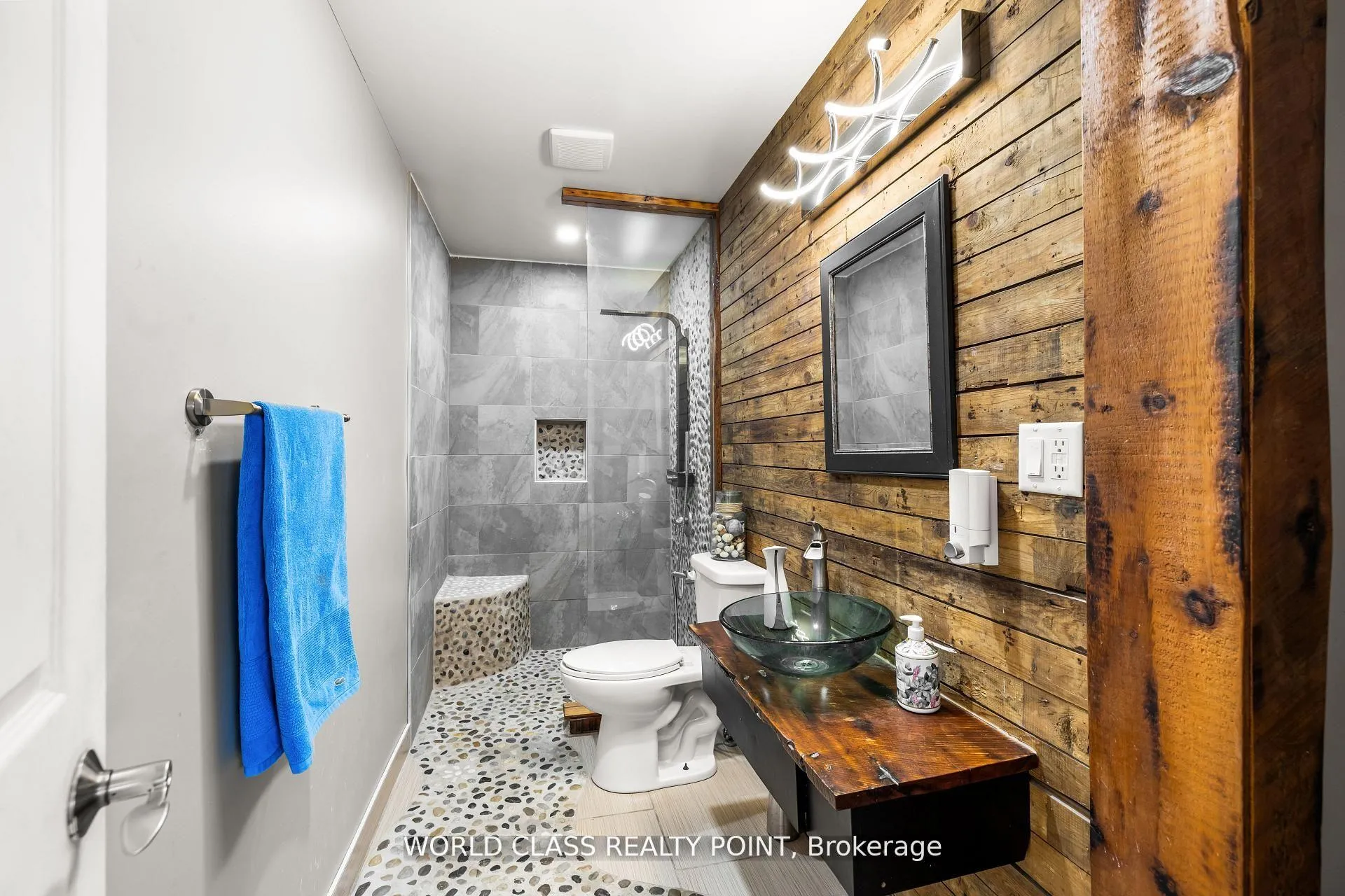 Photo 12 of 1193 Aubin Road, Windsor — HOMEH