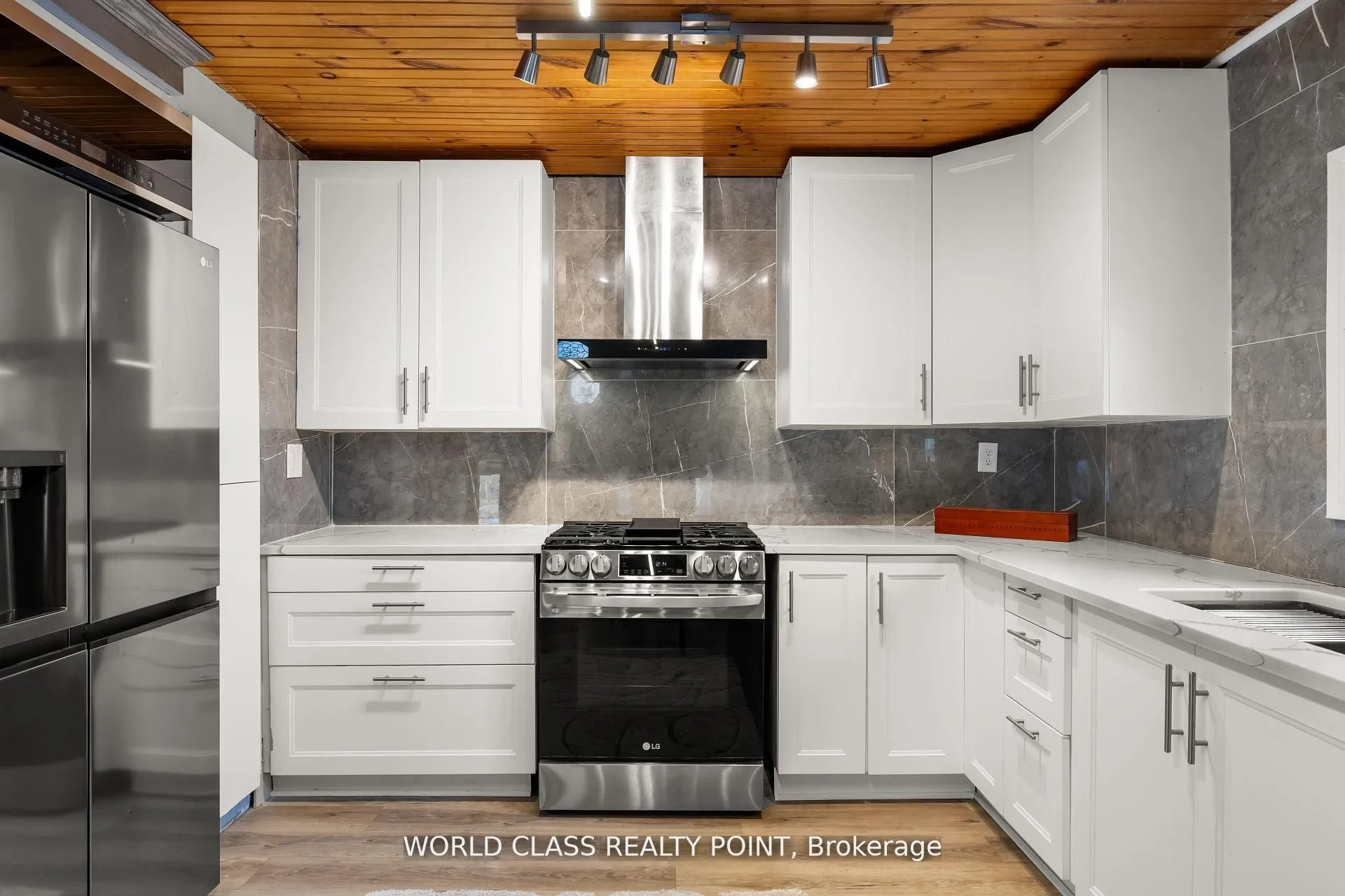 Photo 14 of 1193 Aubin Road, Windsor — HOMEH