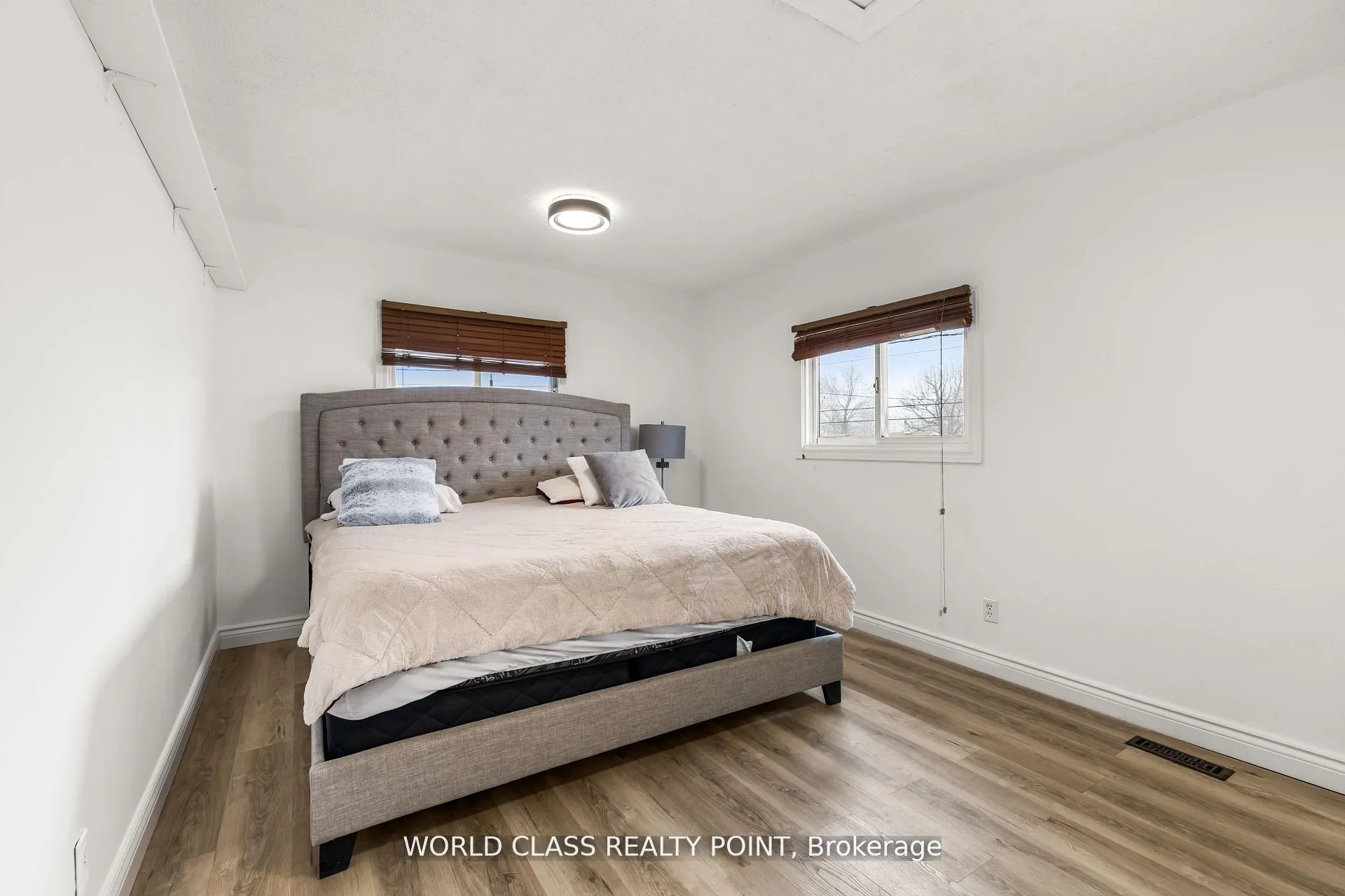 Photo 27 of 1193 Aubin Road, Windsor — HOMEH