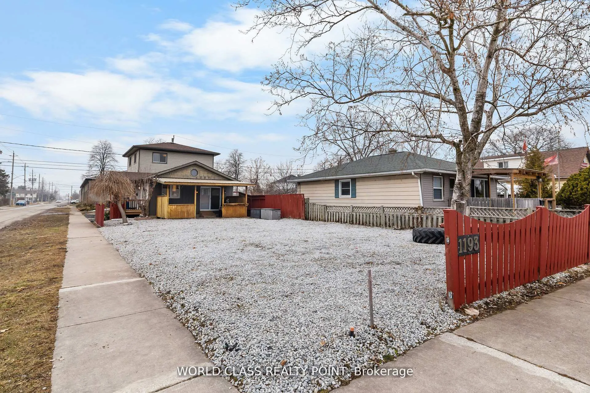 Photo 32 of 1193 Aubin Road, Windsor — HOMEH