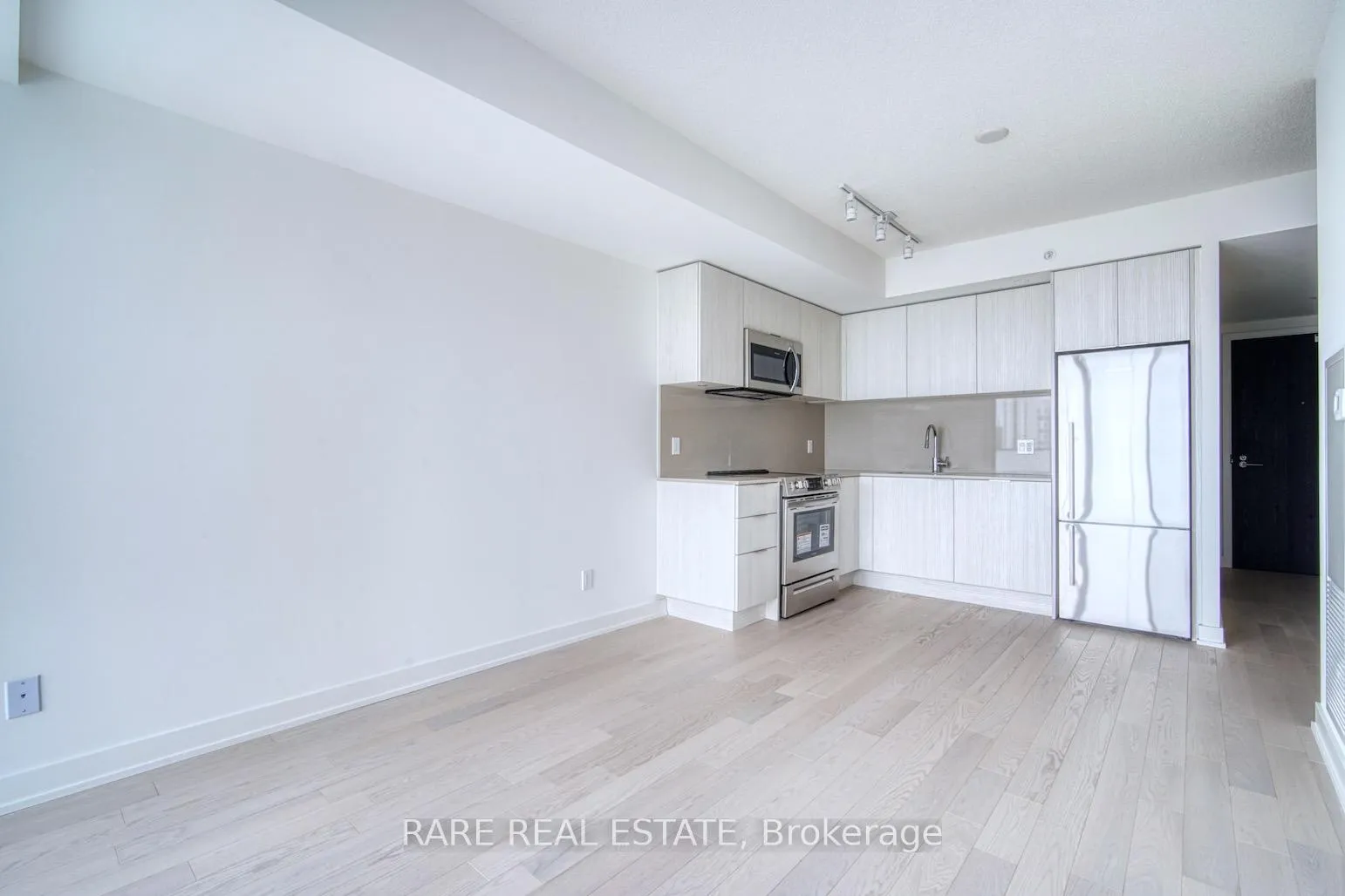 Photo 1 of Unit 2016, 25 Richmond Street E, Toronto, Church-Yonge Corridor — HOMEH
