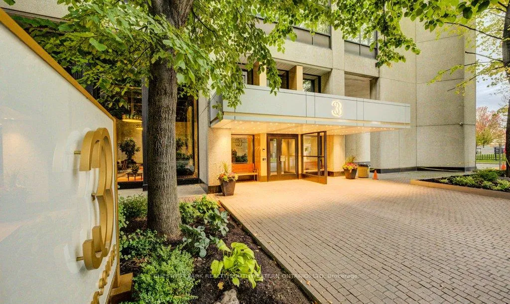 Photo 35 of Unit 1017, 33 Harbour Square, Toronto, Waterfront Communities — HOMEH