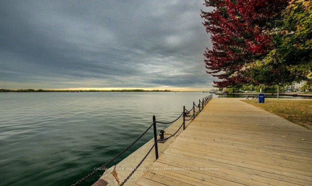 Photo 38 of Unit 1017, 33 Harbour Square, Toronto, Waterfront Communities — HOMEH