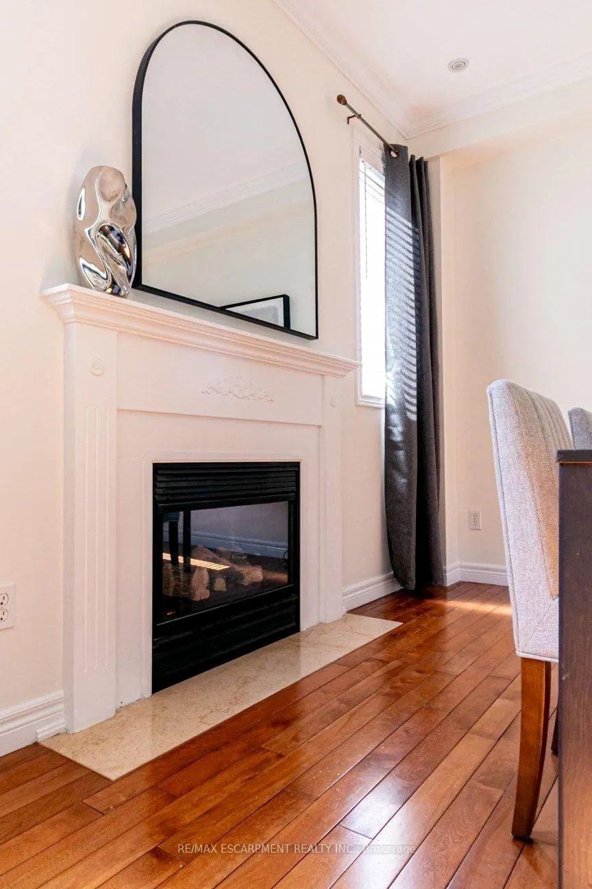 Photo 15 of 97 Peachwood Crescent, Hamilton, Stoney Creek — HOMEH