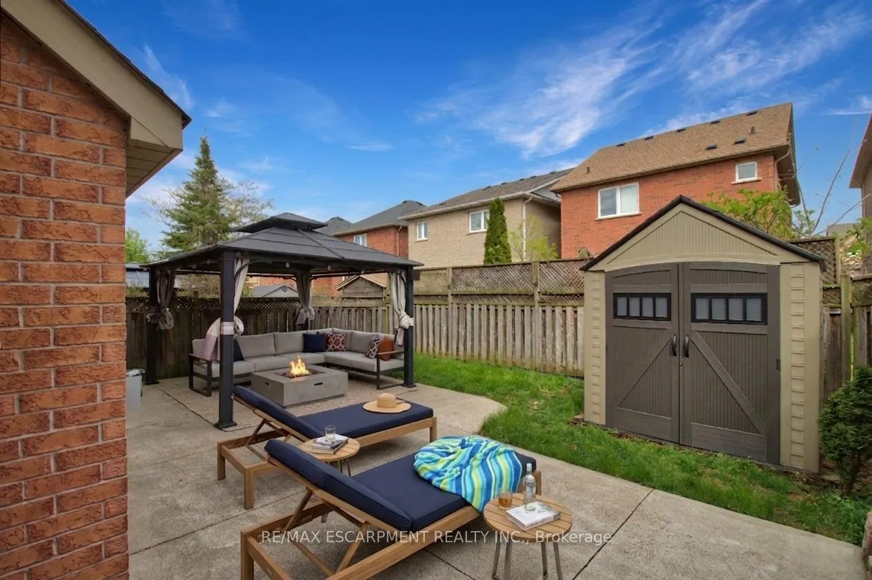 Photo 46 of 97 Peachwood Crescent, Hamilton, Stoney Creek — HOMEH