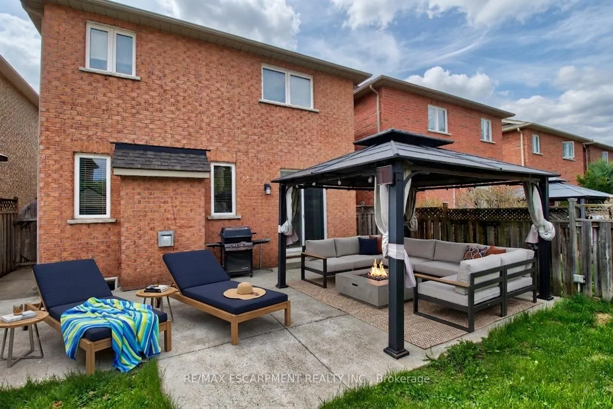 Photo 47 of 97 Peachwood Crescent, Hamilton, Stoney Creek — HOMEH