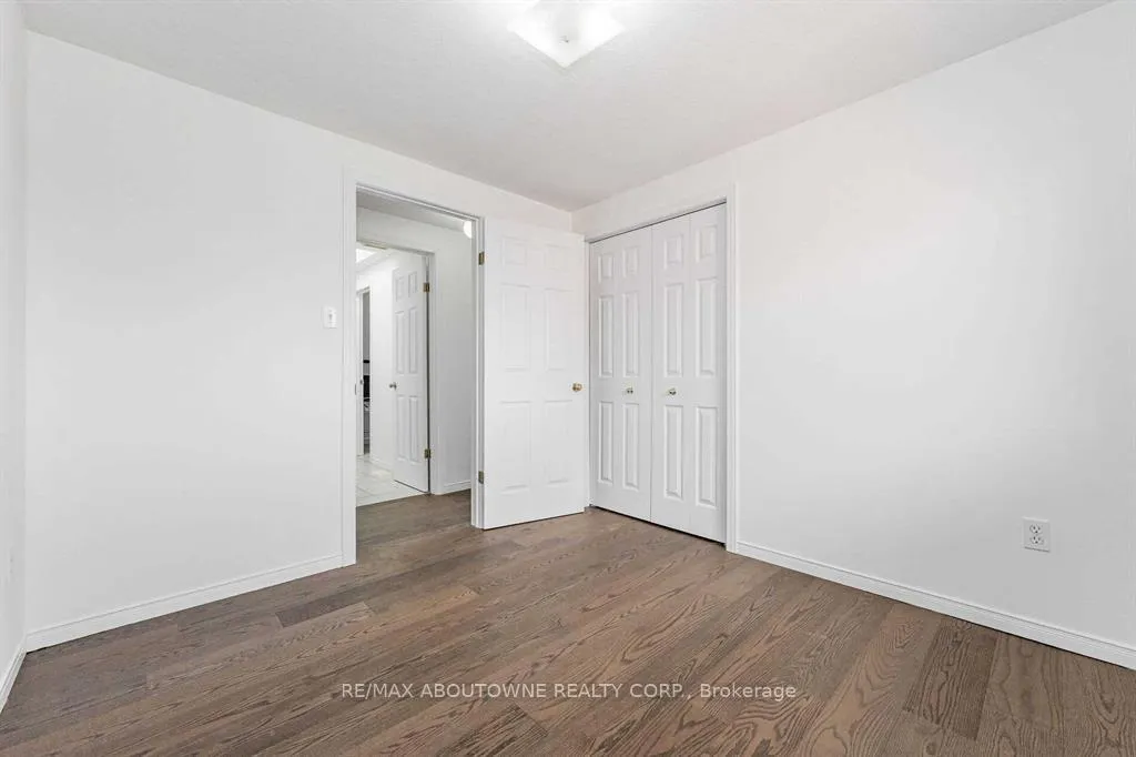 Photo 18 of Unit MAIN, 51 Boulder Crescent, Guelph, Clairfields/Hanlon Business Park — HOMEH
