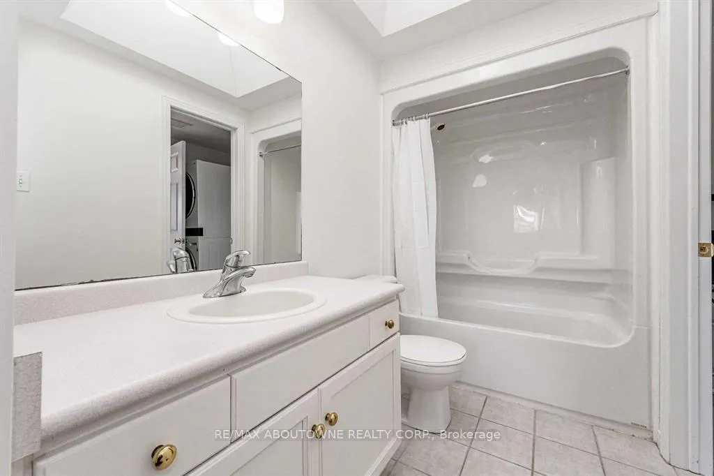 Photo 19 of Unit MAIN, 51 Boulder Crescent, Guelph, Clairfields/Hanlon Business Park — HOMEH