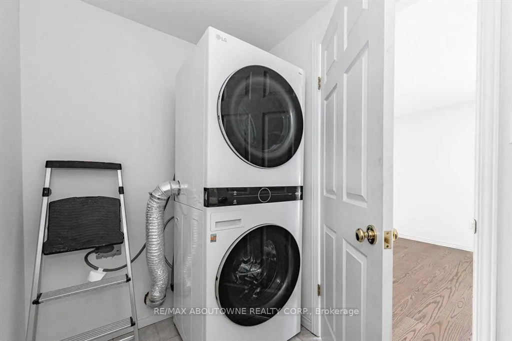 Photo 20 of Unit MAIN, 51 Boulder Crescent, Guelph, Clairfields/Hanlon Business Park — HOMEH