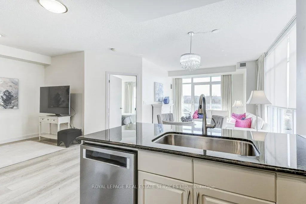 Photo 15 of Unit 610, 551 Maple Avenue, Burlington, Brant — HOMEH