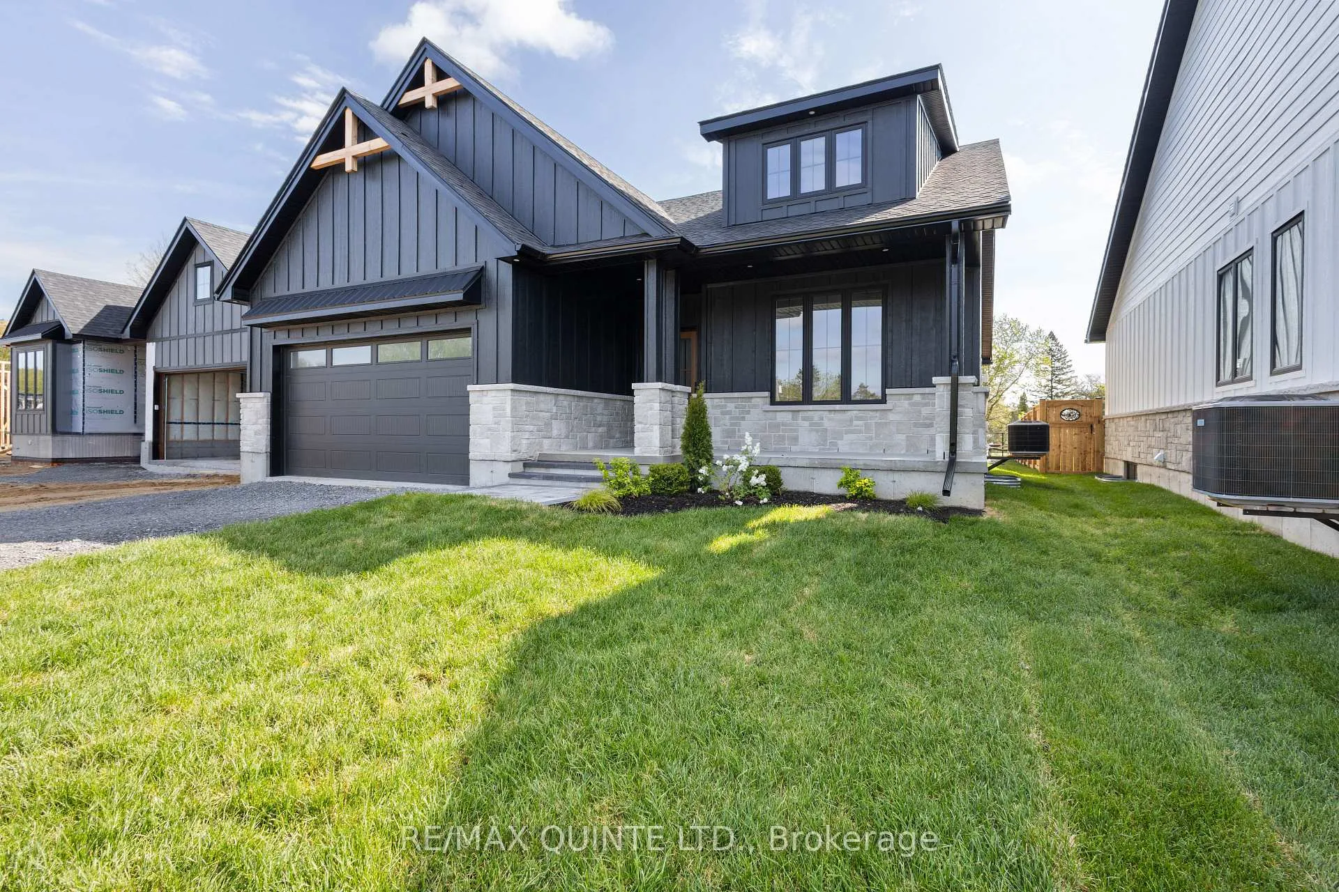 Photo 4 of 8 Deerview Drive, Quinte West, Murray Ward — HOMEH