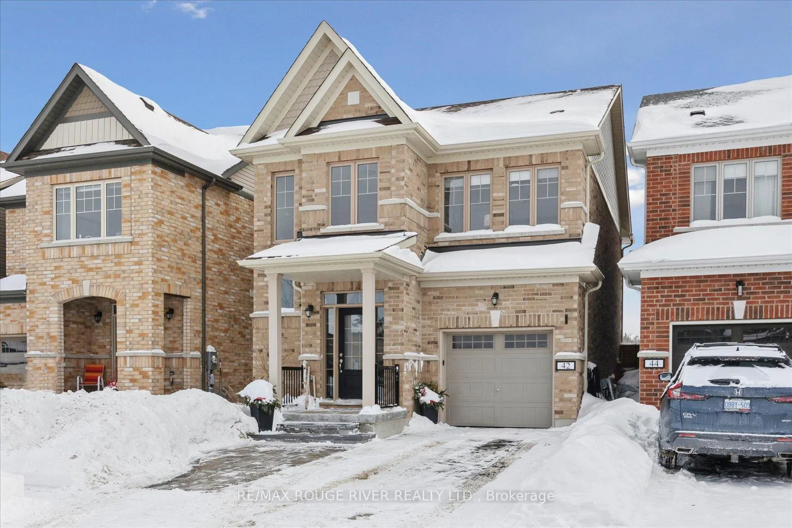 Photo 1 of 42 Doctor Archer Drive, Scugog, Port Perry — HOMEH